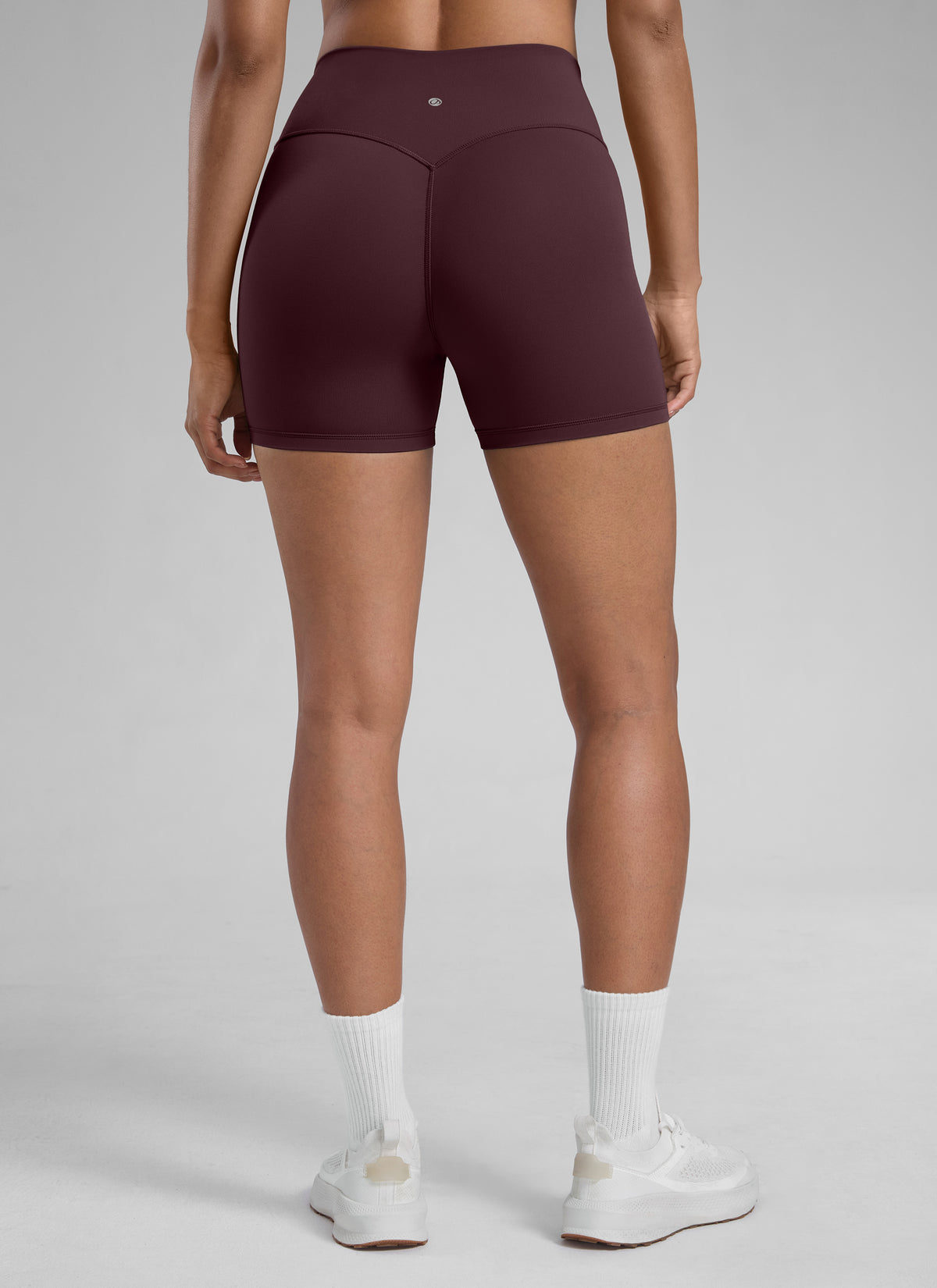 CRZ YOGA Dame Butterlift Scrunch Butt Atheletic Workout Biker Shorts Moden Plomme @model_info:B