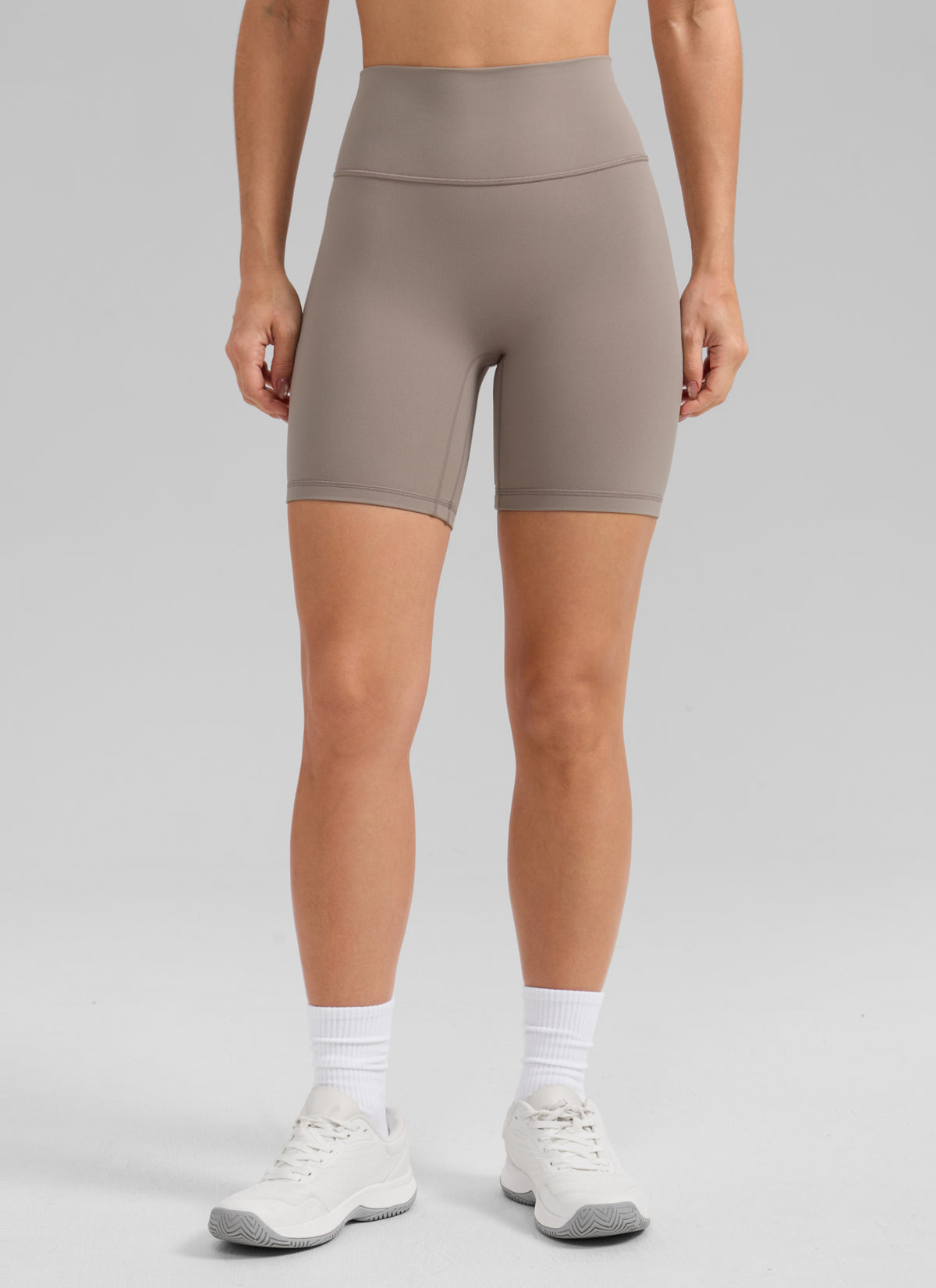 CRZ YOGA Butterlift dam Biker-shorts 6'' med scrunch-effekt utan söm fram Creamy Latte @model_info:A