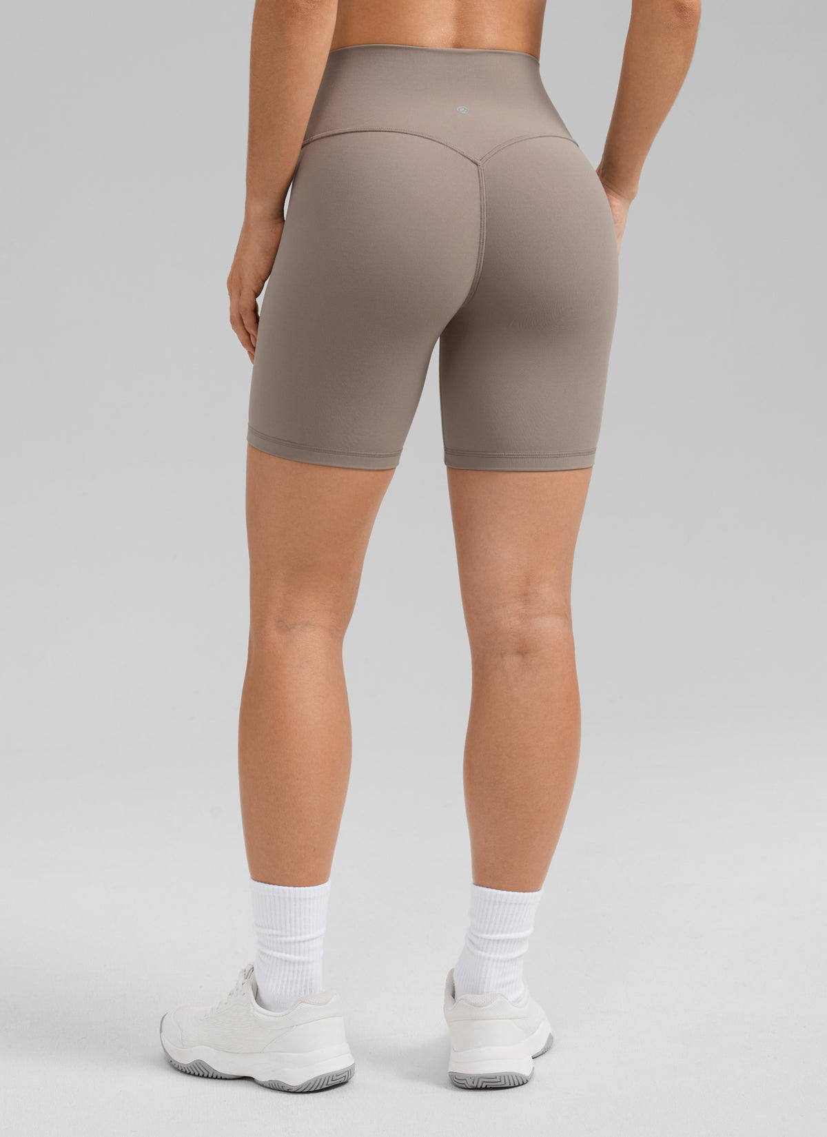 CRZ YOGA Butterlift dam Biker-shorts 6'' med scrunch-effekt utan söm fram Creamy Latte @model_info:A