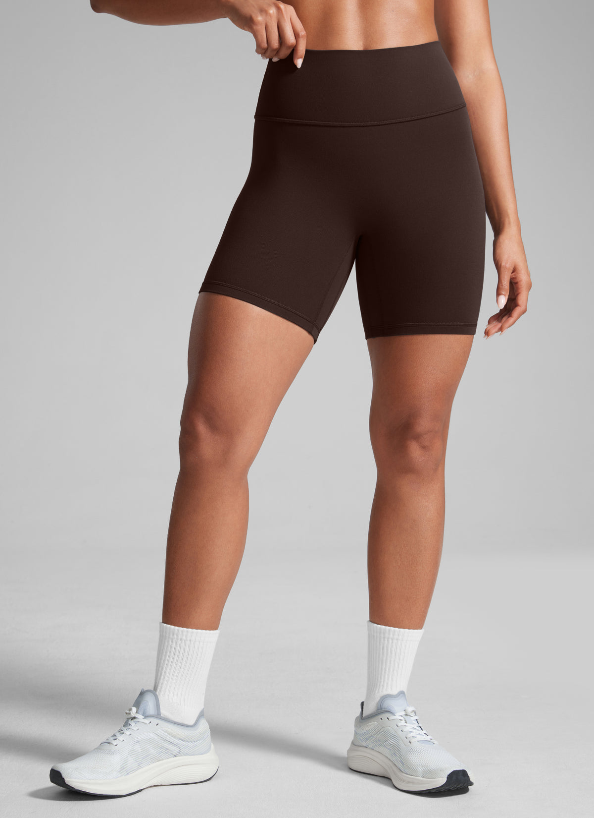 CRZ YOGA Butterlift dam Biker-shorts 6'' med scrunch-effekt utan söm fram Hot Fudge Brown @model_info:Crystal