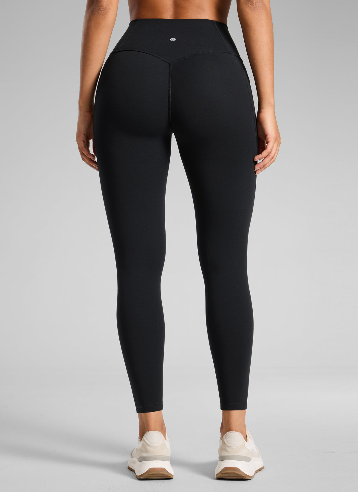 CRZ YOGA Dam Butterlift Högmid Pockets Leggings utan främre söm Svart @model_info:C