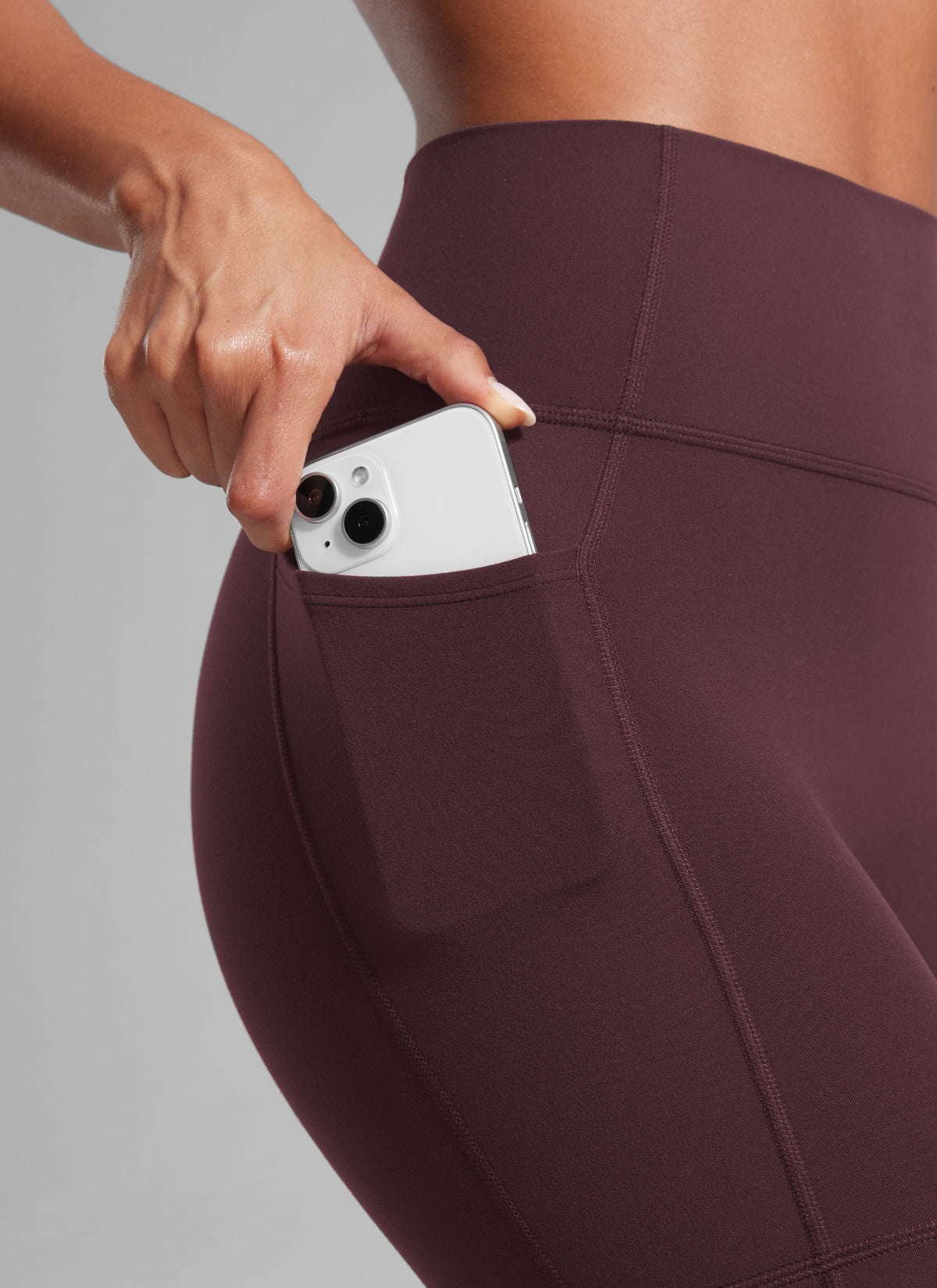 CRZ YOGA Butterlift dam bikercykla shorts med rynkad sömlös framsida och fickor 13 cm Ripe Plum @model_info:Crystal