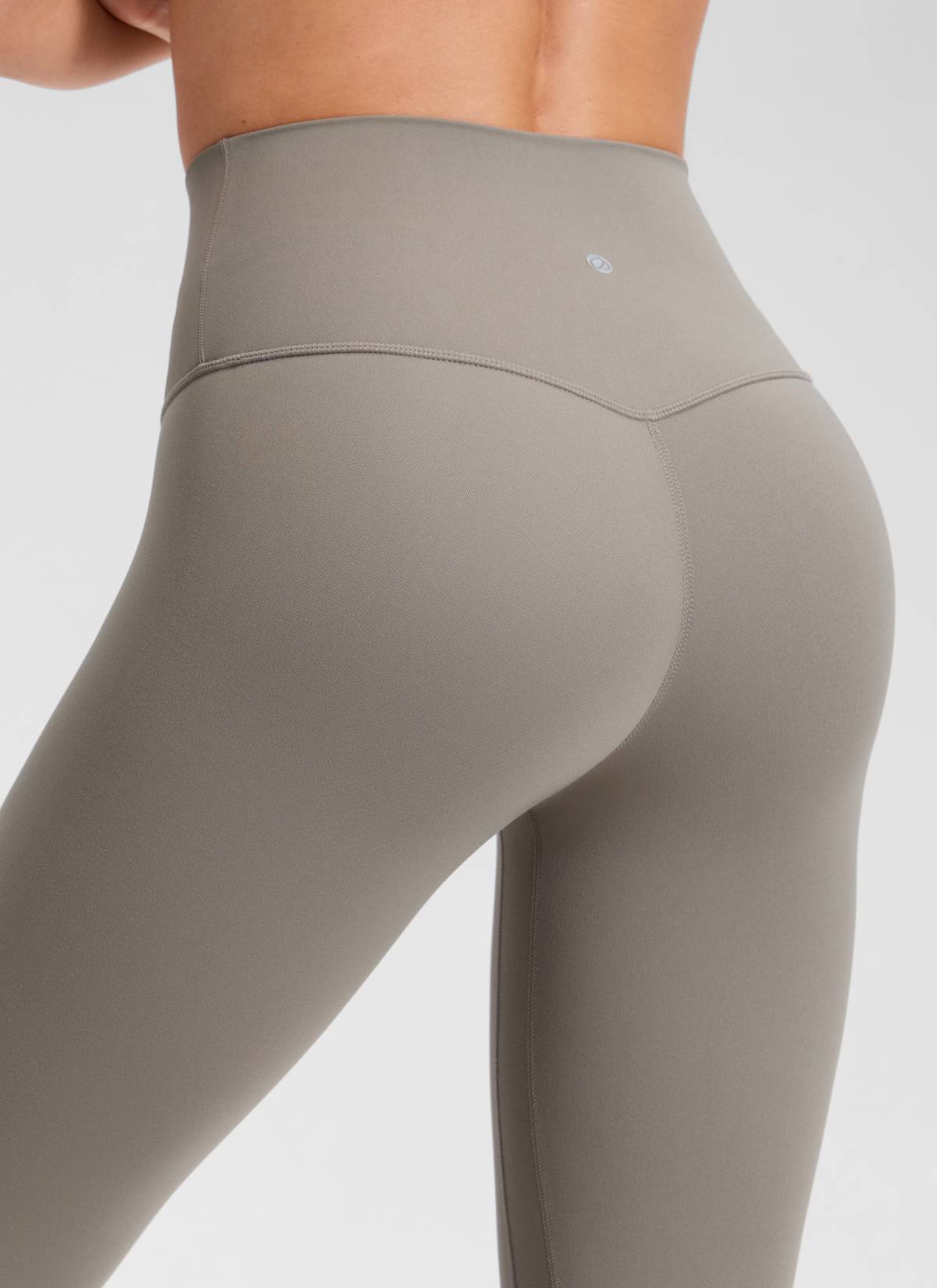 CRZ YOGA Dámske jógové legíny Butterluxe s vysokým pásom a bez predného šva 64 cm Warm Ash Grey