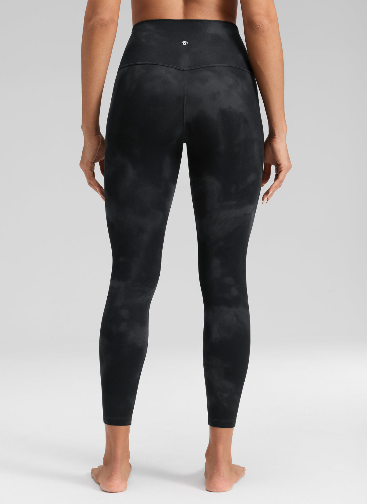 CRZ YOGA Naisten Butterluxe Jooga Korkea Vyötärö Ei Etusaumaa Leggingsit 64 cm Black Tie Dye Flowers @model_info:Dany