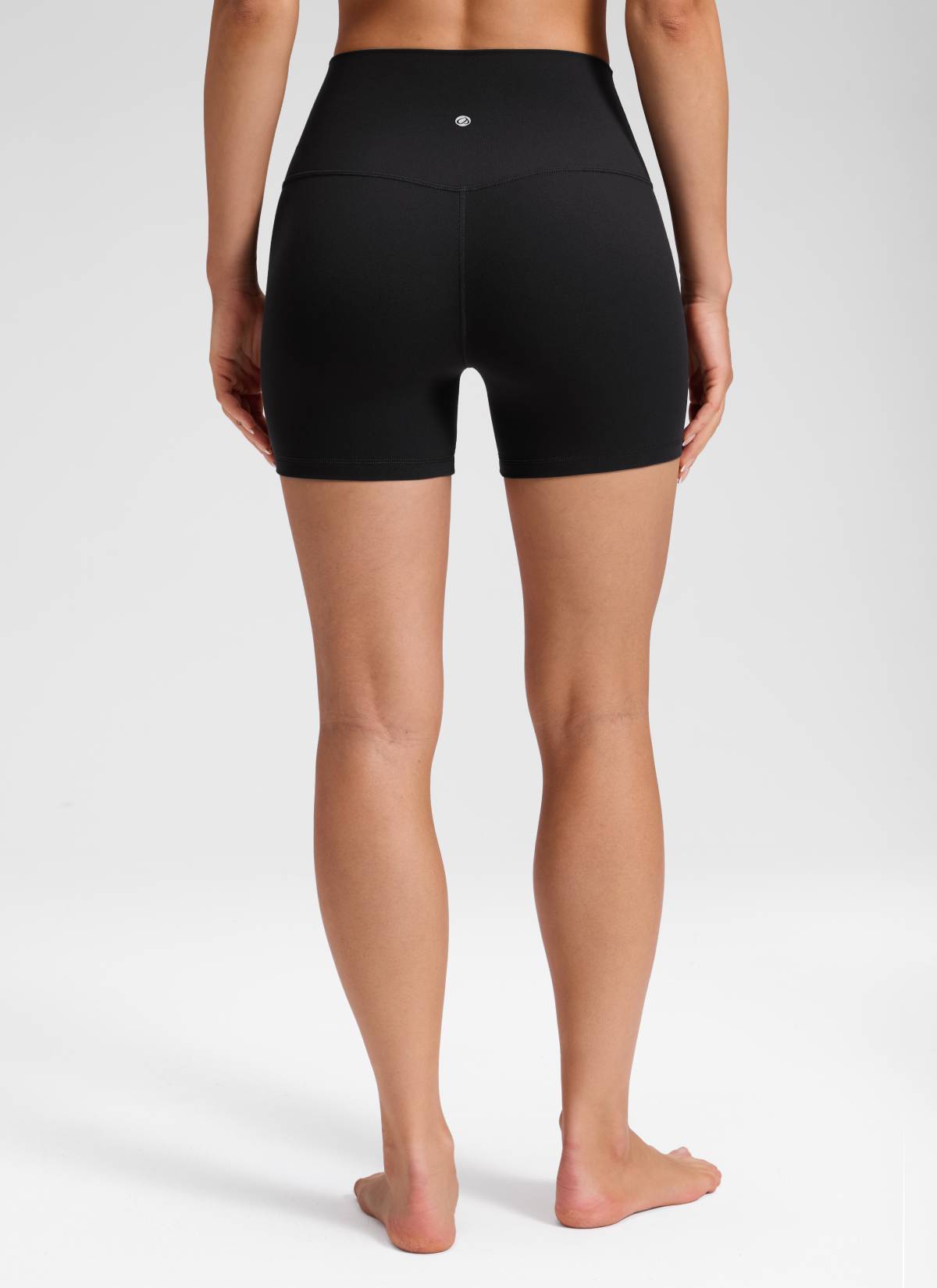 Pantalones cortos de yoga de tiro alto sin costura frontal Butterluxe para mujer CRZ YOGA de 10 cm, color Negro