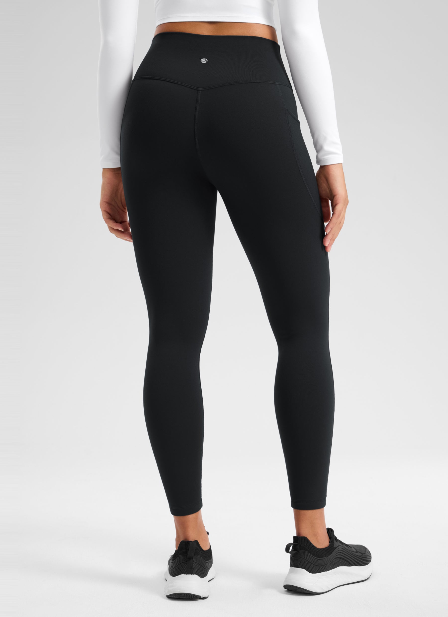 CRZ YOGA Women's Matte Thermal Fleece Lined Winter Pocket Legging 25'' Black @model_info:F
