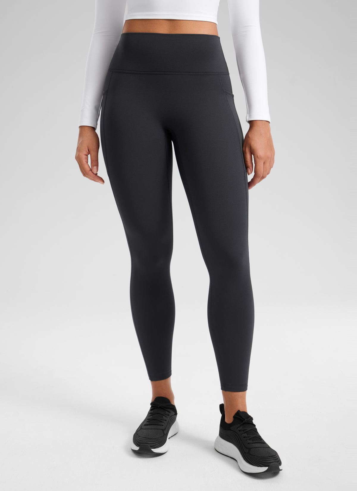 CRZ YOGA Women's Matte Thermal Fleece Lined Winter Pocket Legging 25'' Ink Gray @model_info:F