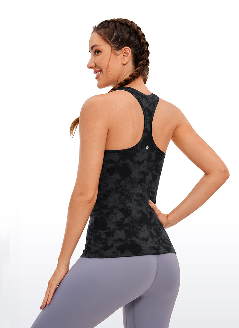 CRZ YOGA Débardeur de yoga slim pour femme Butterluxe Dos nageur Tie Dye Smoke Ink