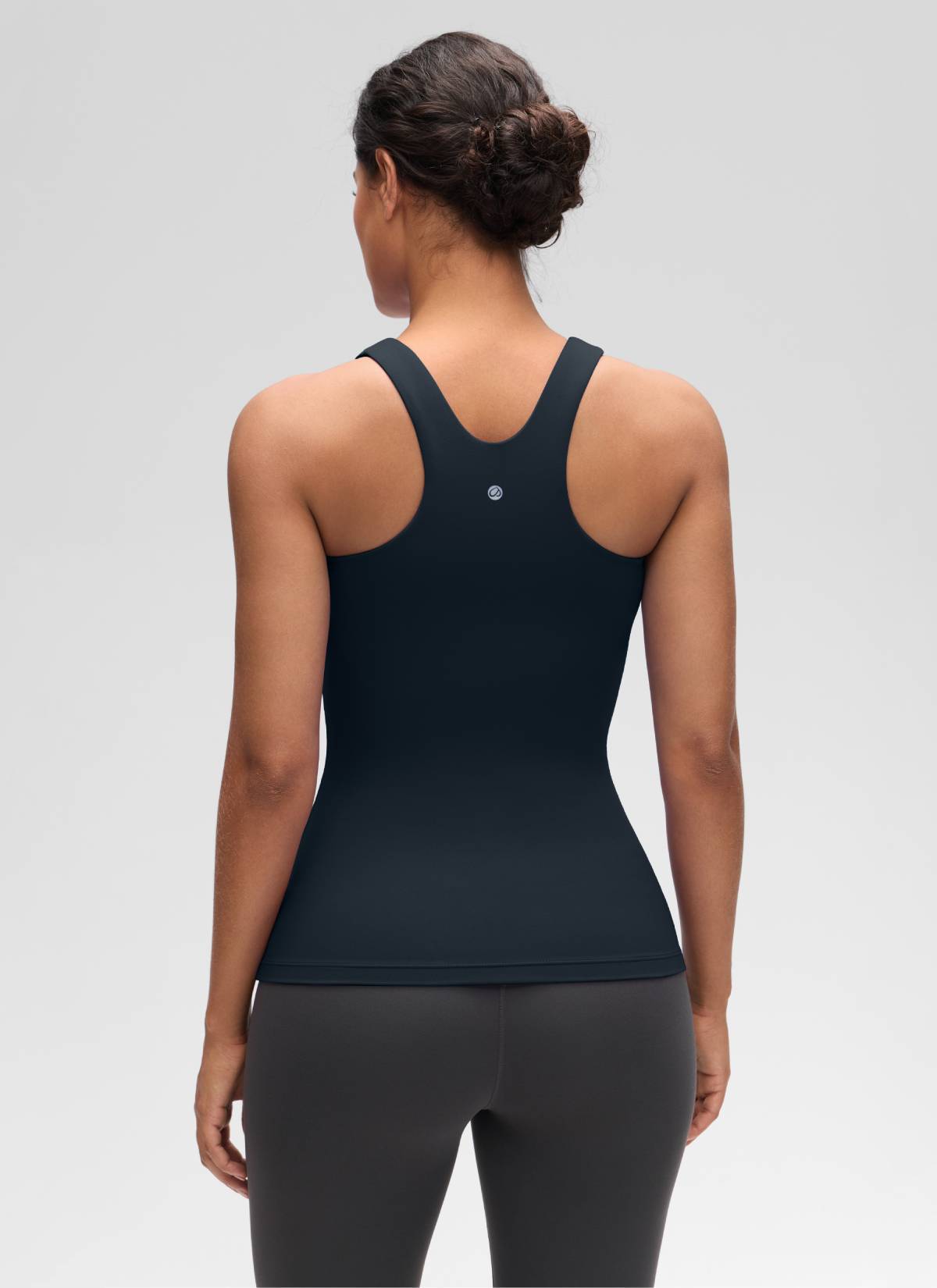 CRZ YOGA Top de yoga de corte entallado Butterluxe con espalda nadadora y cuello alto para mujer Azul marino auténtico
