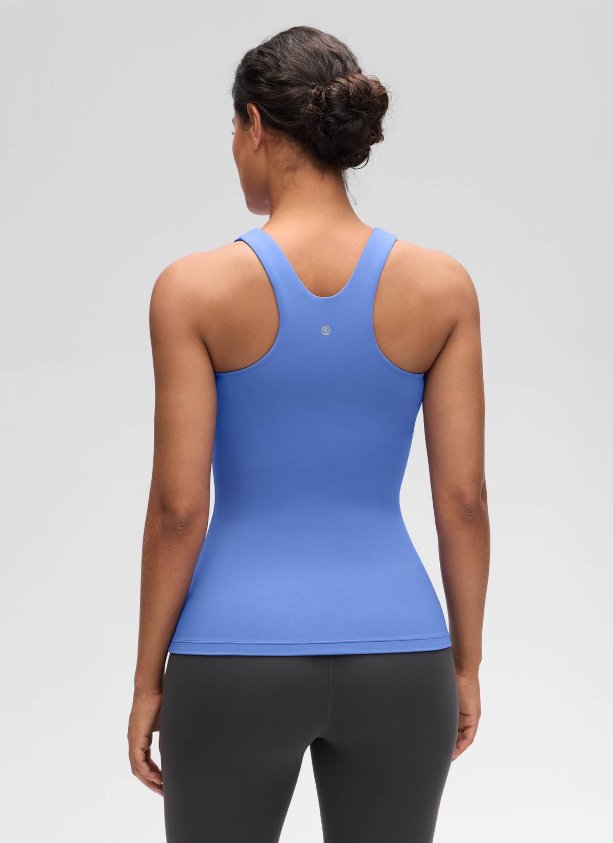 CRZ YOGA Camiseta de yoga de corte ajustado Butterluxe con espalda nadadora y cuello alto para mujer, azul índigo