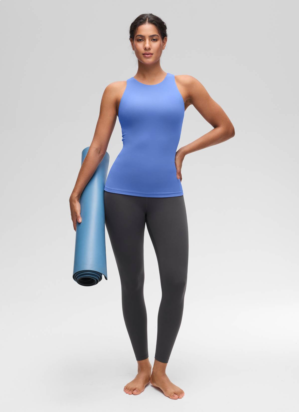 CRZ YOGA Camiseta de yoga de corte ajustado Butterluxe con espalda nadadora y cuello alto para mujer, azul índigo
