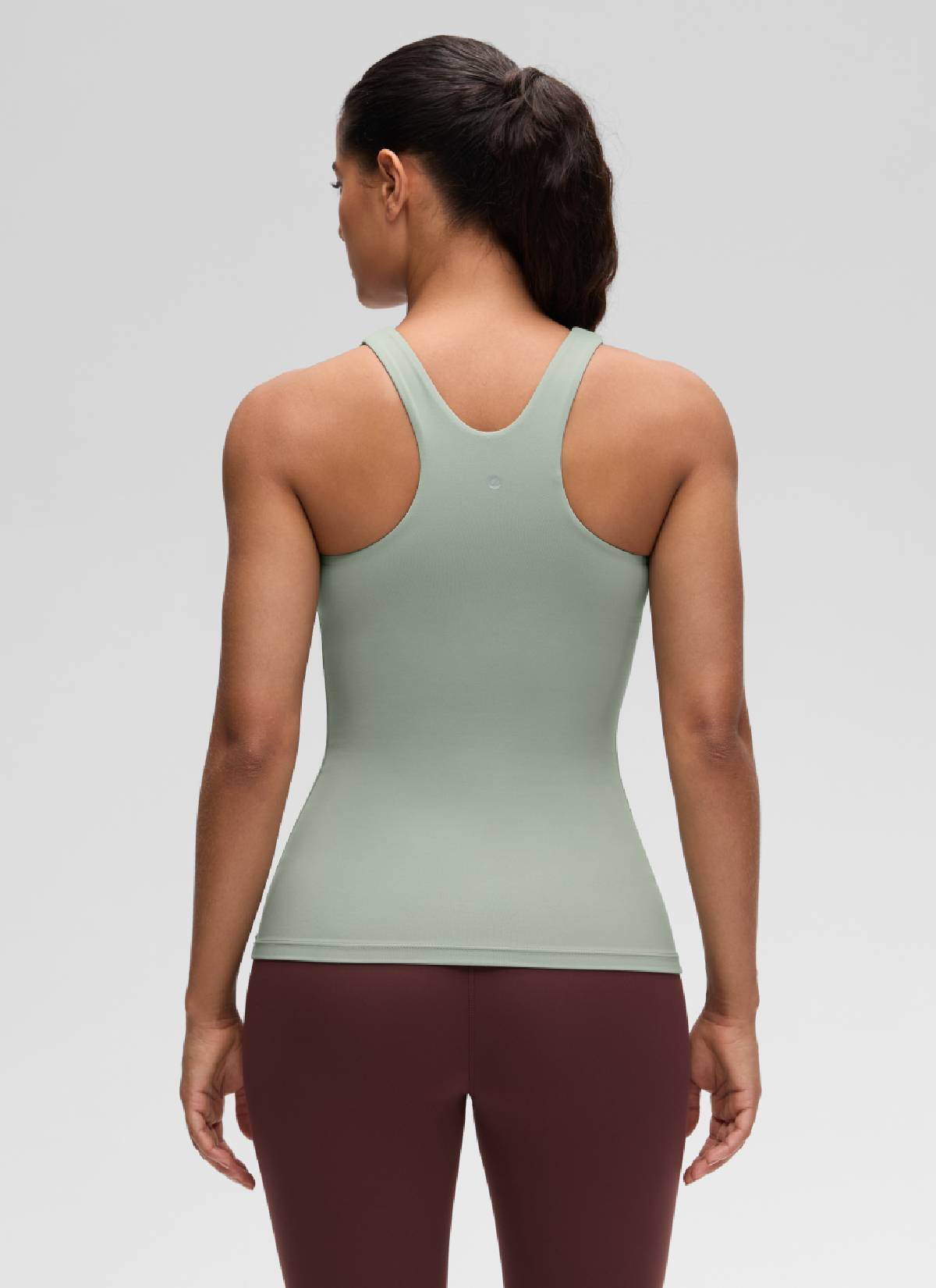 CRZ YOGA Camiseta de yoga de corte ajustado Butterluxe con espalda nadadora y cuello alto para mujer, verde palma