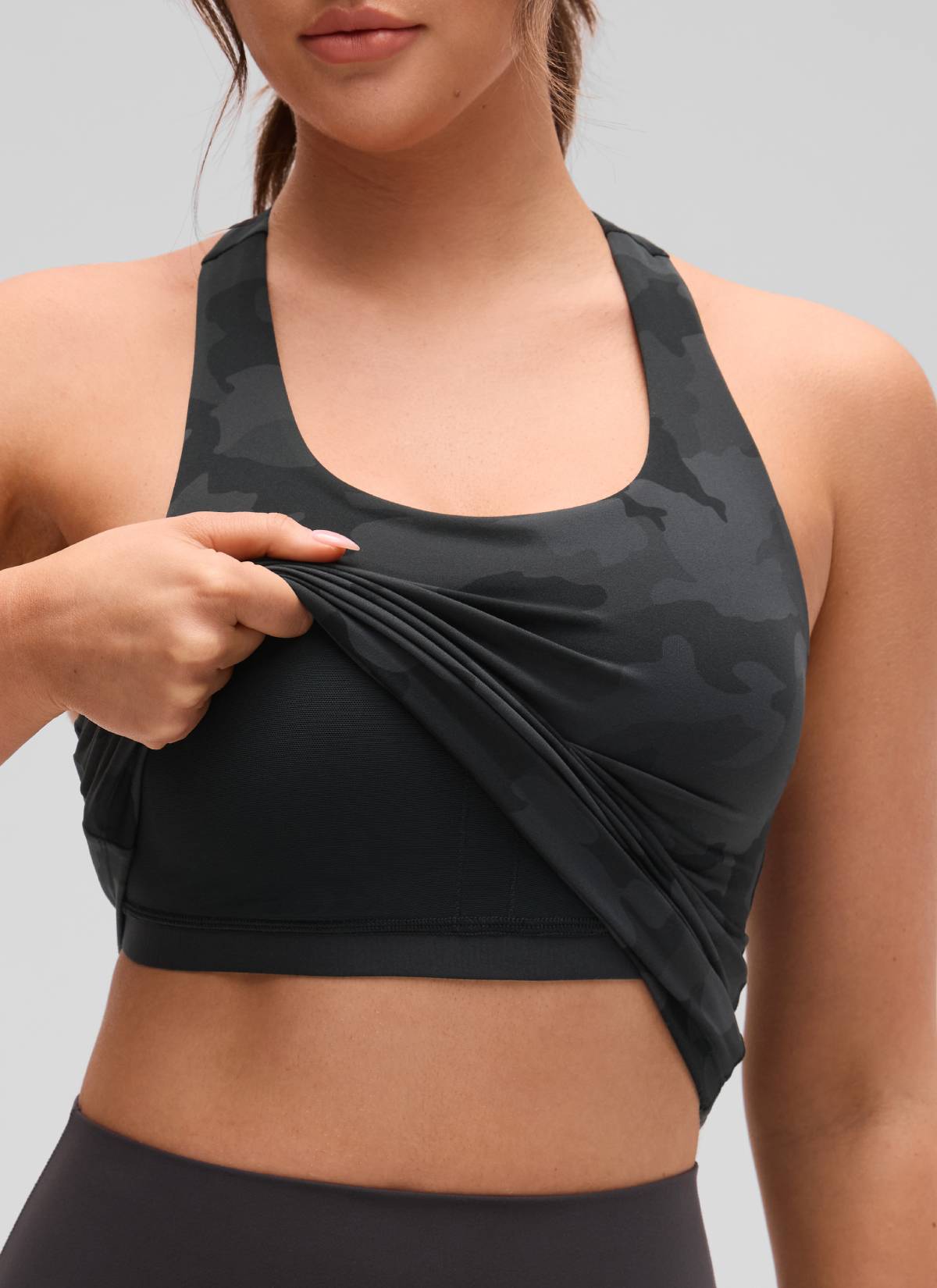 Top da Yoga Aderente da Donna CRZ YOGA Butterluxe con Reggiseno Integrato Mimetico Grigio Scuro 2