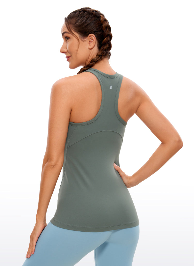 CRZ YOGA Top de corte entallado para yoga para mujer Butterluxe, camiseta sin mangas estilo nadador con cuello alto, verde salvia