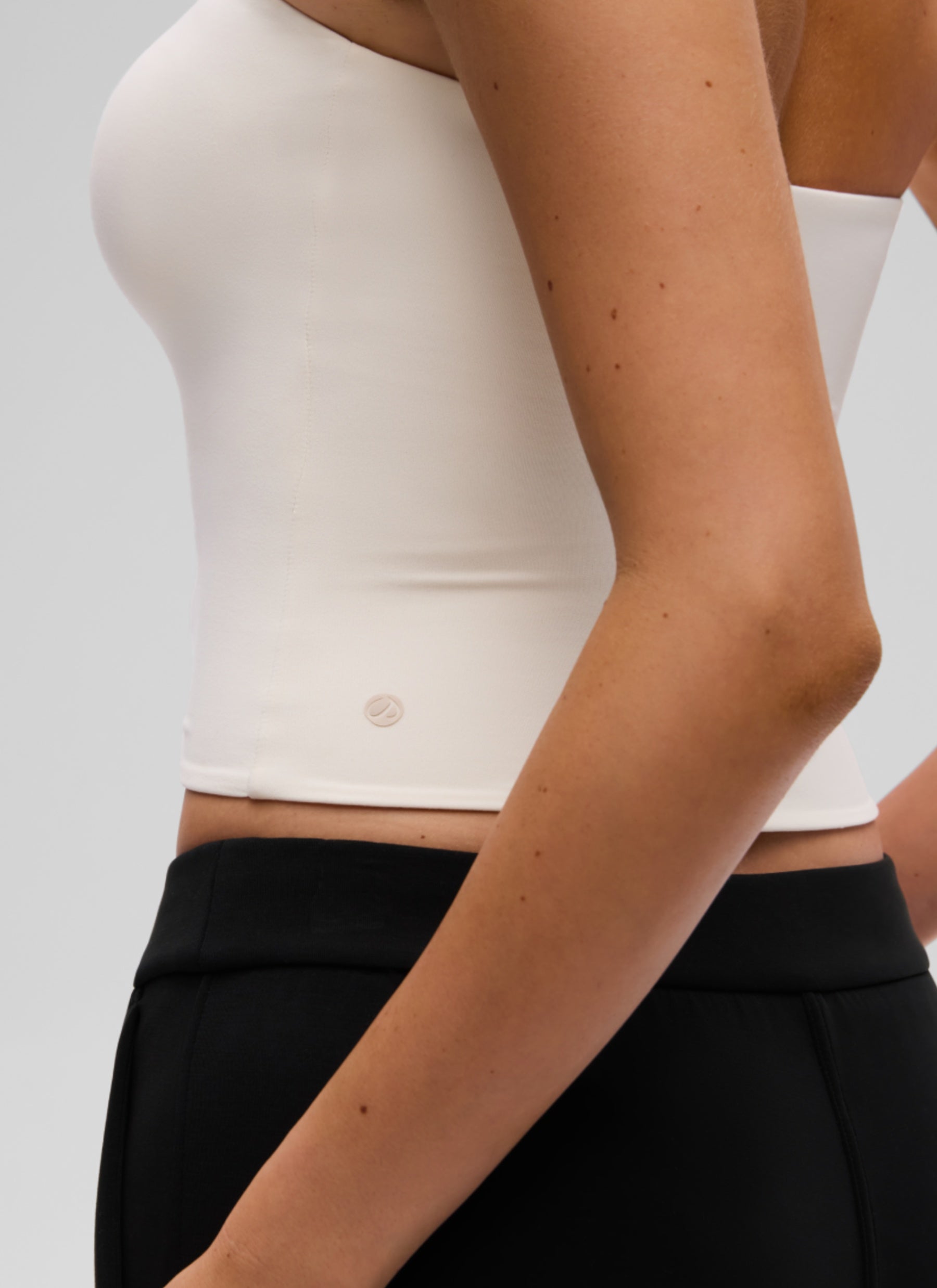 CRZ YOGA Hauts sans bretelles coupe ajustée Butterluxe décontractés pour femme Abricot Blanc