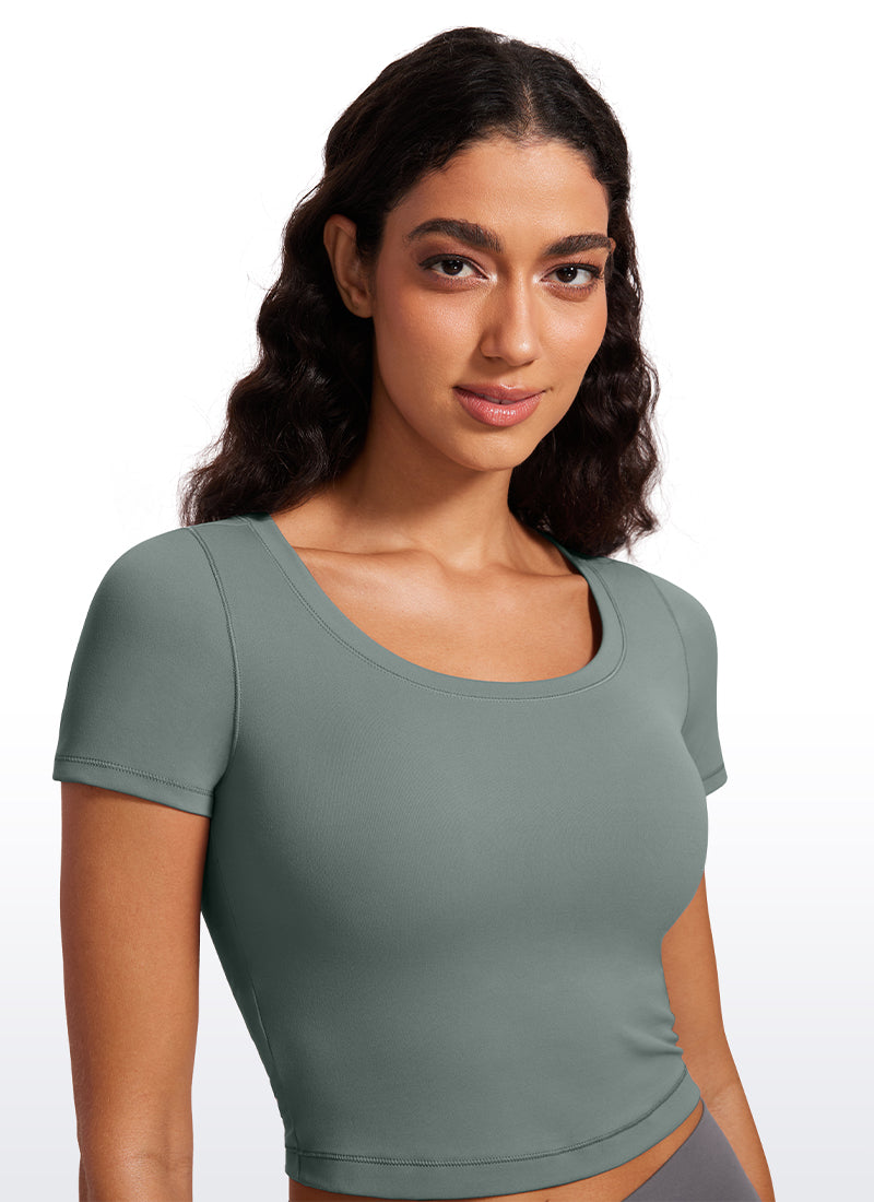 CRZ YOGA T-shirt cintré crop top à manches courtes et col arrondi pour femme, vert gris