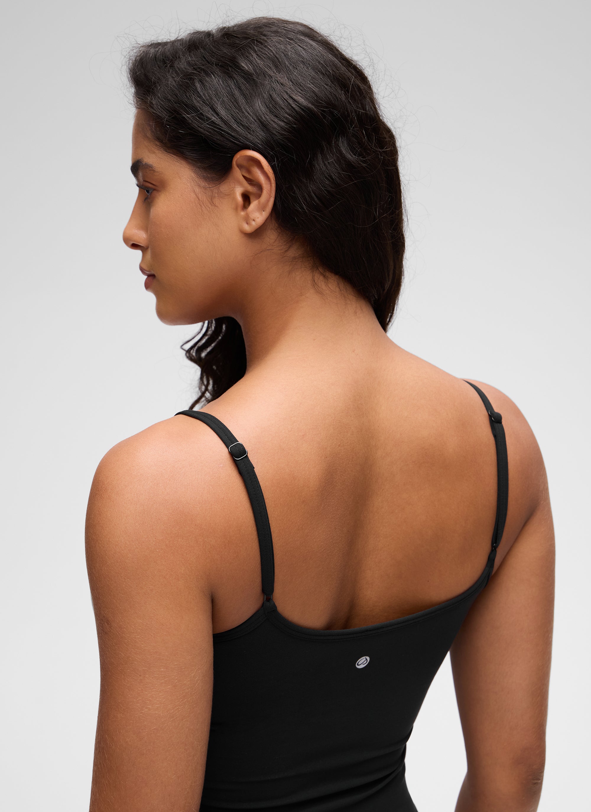 CRZ YOGA Camiseta de tirantes casual de doble forro con cuello redondo y espalda en U Butterluxe para mujer Black
