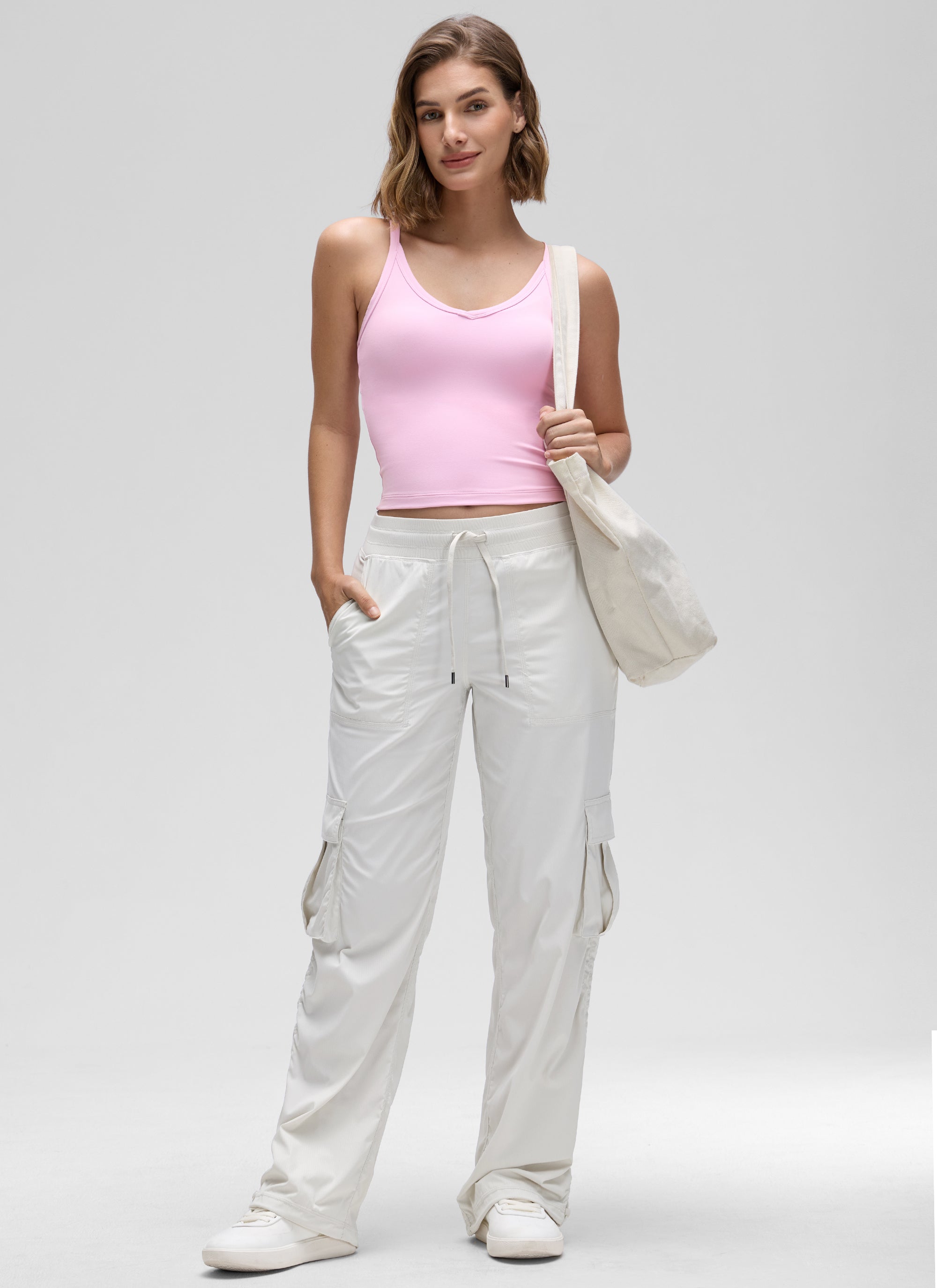 Camiseta de tirantes deportiva de cuello en V con doble forro suave Butterluxe de CRZ YOGA para mujer, rosa Vita