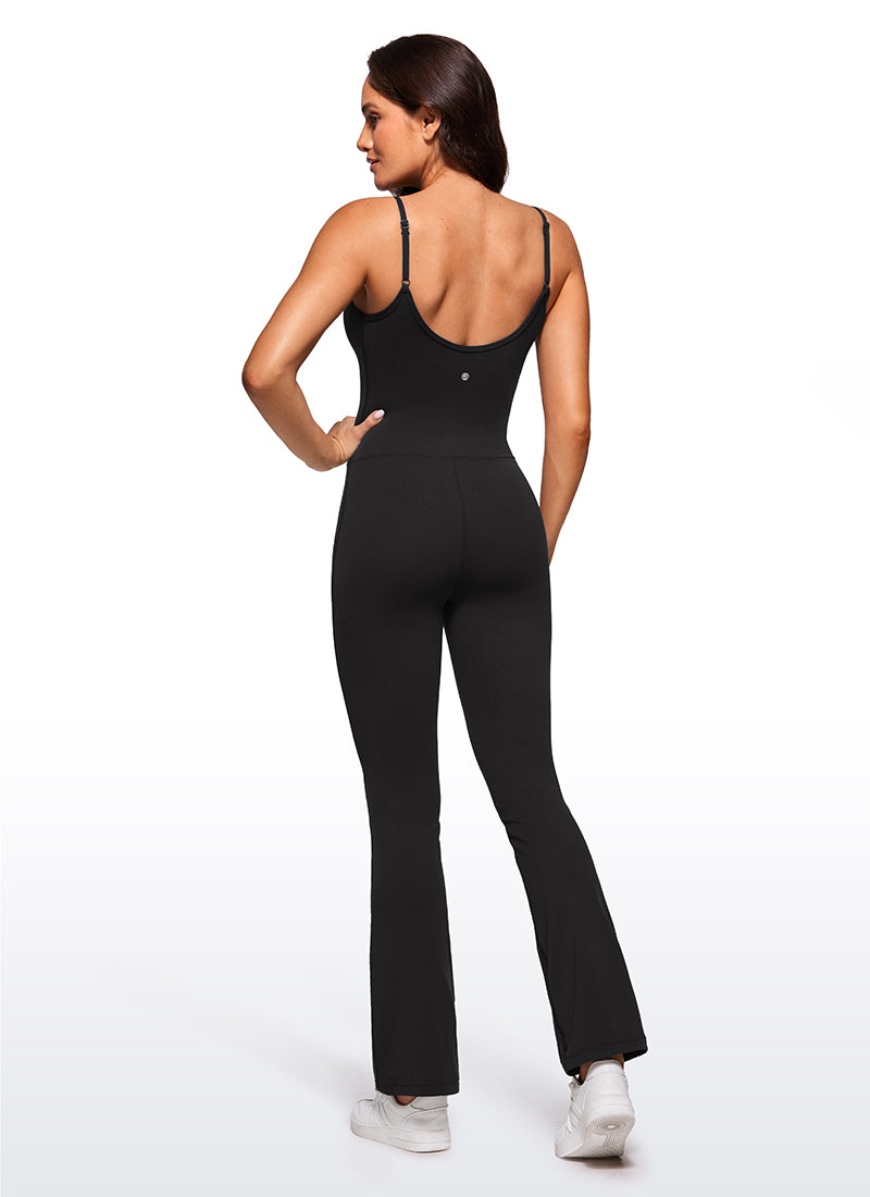 CRZ YOGA Yoga-Jumpsuits für Damen, eng anliegend, ausgestellt, mit integriertem BH, schwarz
