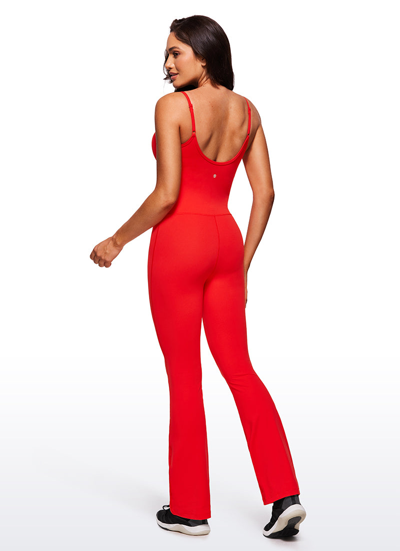 CRZ YOGA Combinaison moulante et évasée de yoga avec soutien-gorge intégré pour femme Rouge foncé