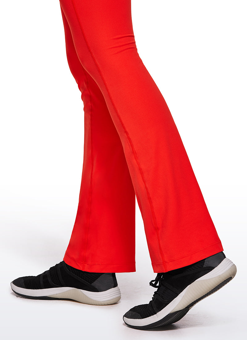 CRZ YOGA Combinaison moulante et évasée de yoga avec soutien-gorge intégré pour femme Rouge foncé