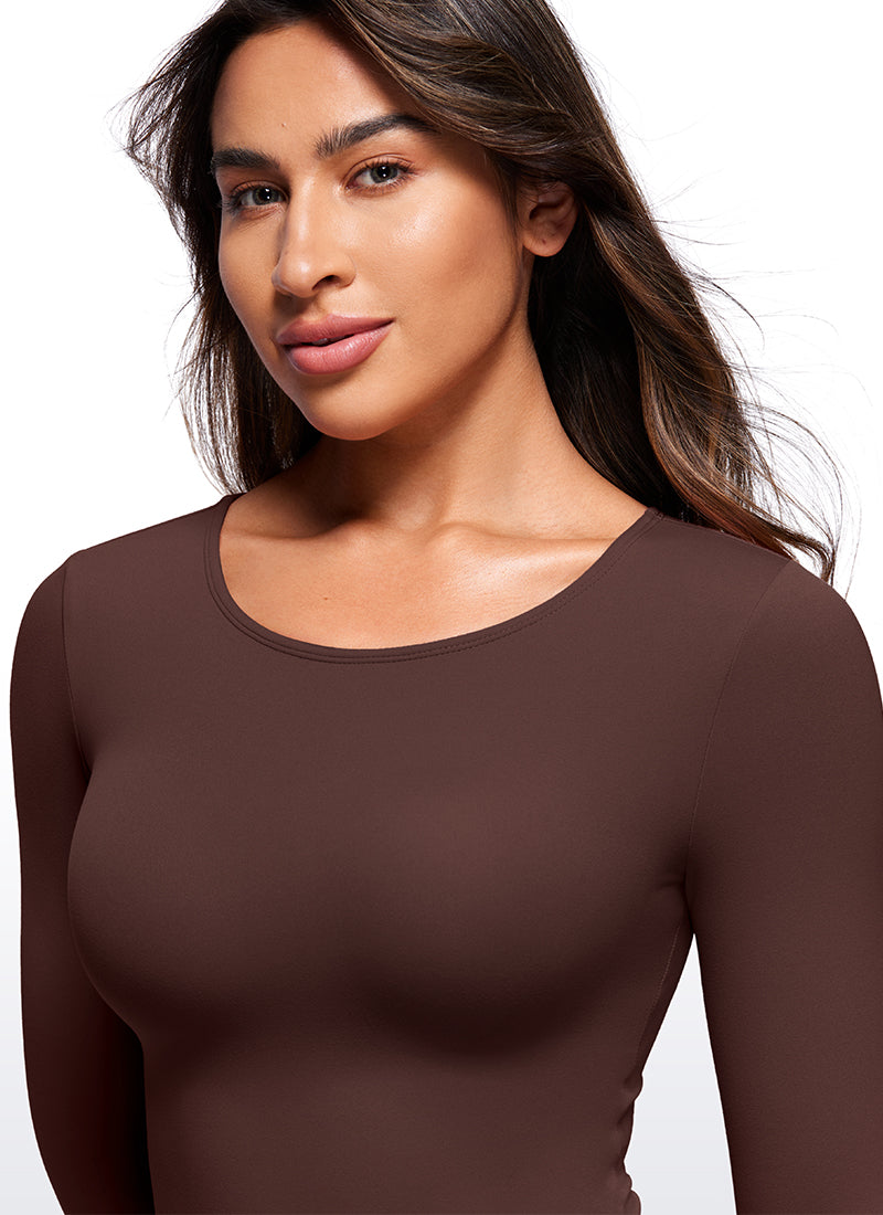 CRZ YOGA Bodys de yoga ajustés à manches longues et col rond pour femme Taupe