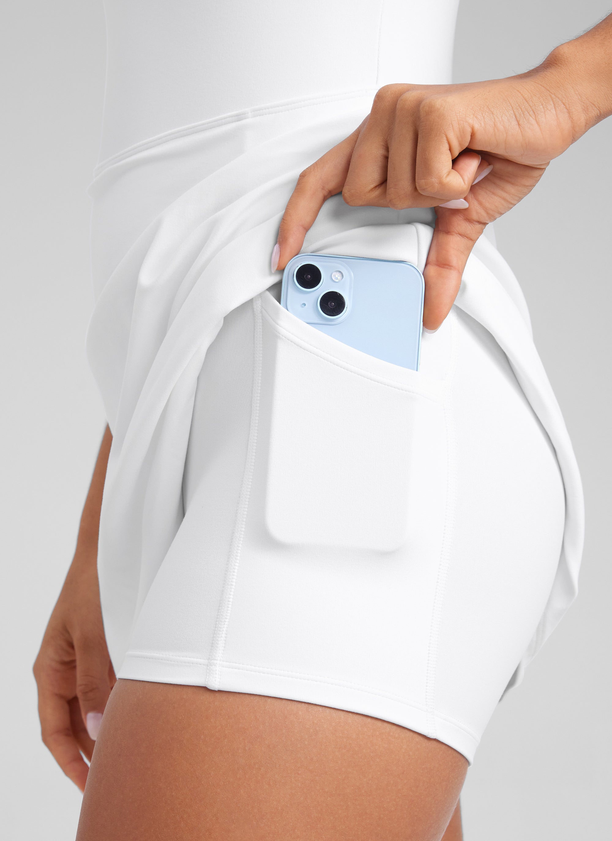 CRZ YOGA Butterluxe Sportliche, lässige Tennis-Kleider mit Spaghettiträgern, weiß