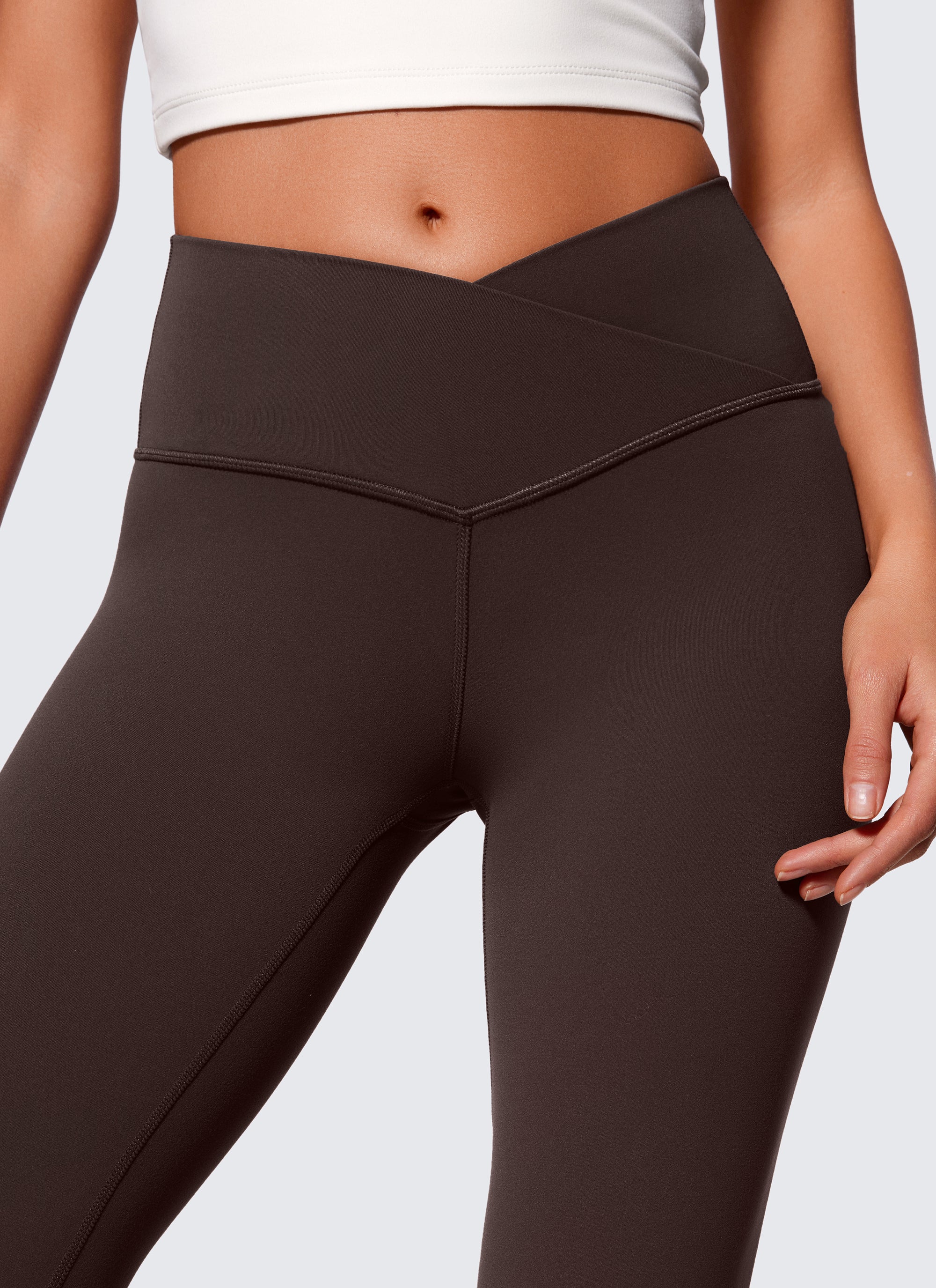 CRZ YOGA Naisten Butterluxe V-ristikkäiset korkeavyötäröiset levenevät trikoot 74 cm