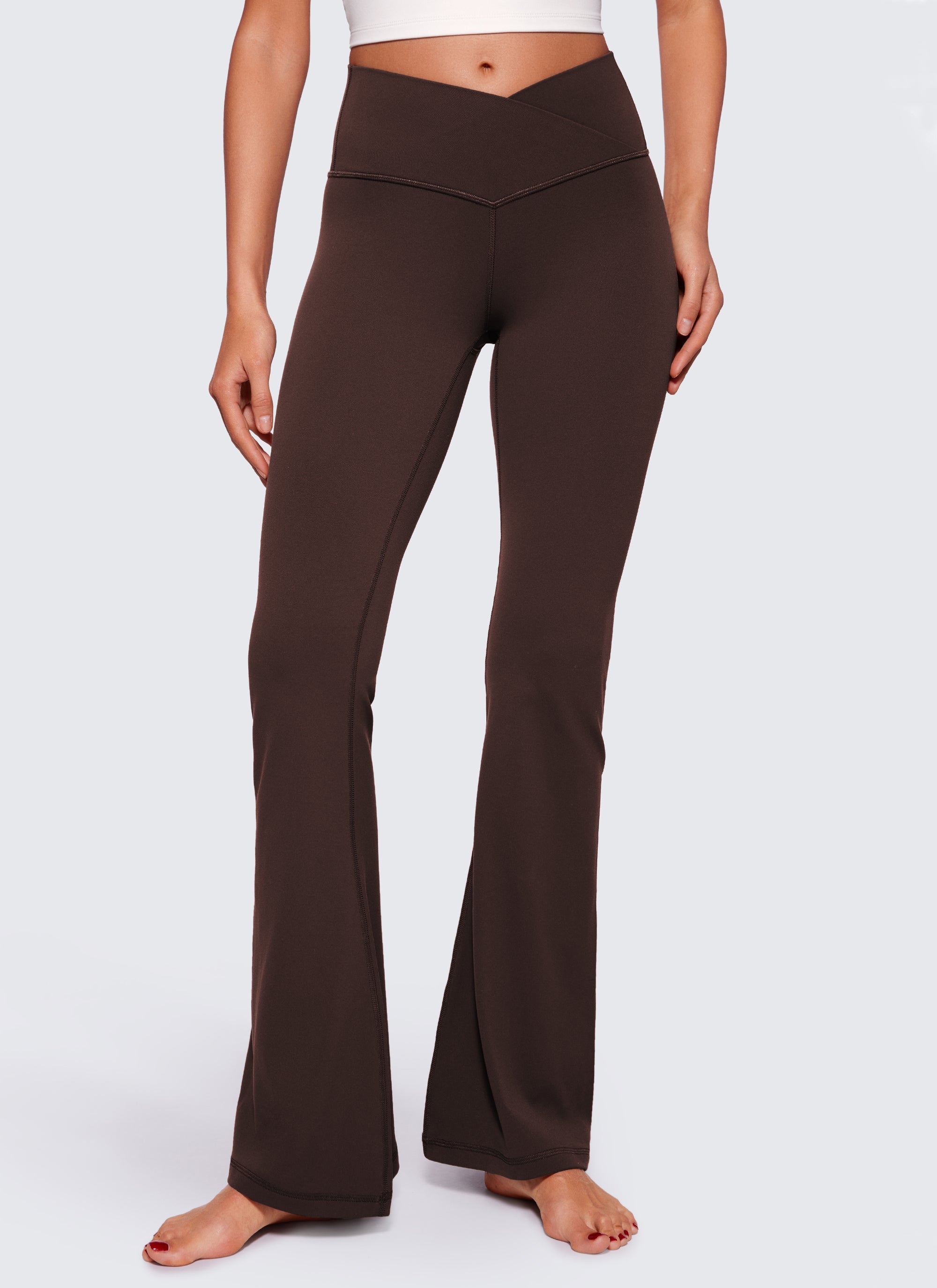 Butterluxe Crossover -leveälahkeiset leggingsit 84 cm