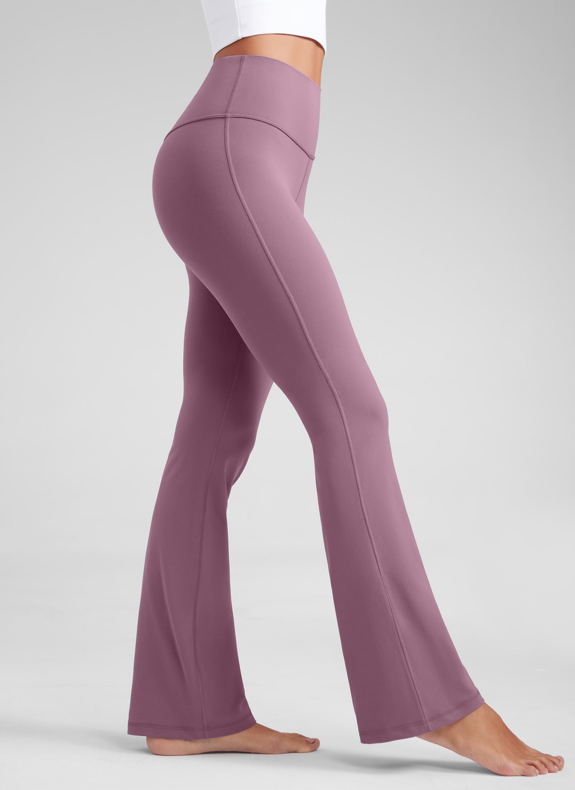 CRZ YOGA: Mallas de mujer « Butterluxe », de cintura alta, con pernera acampanada y corte bootcut, talla 32