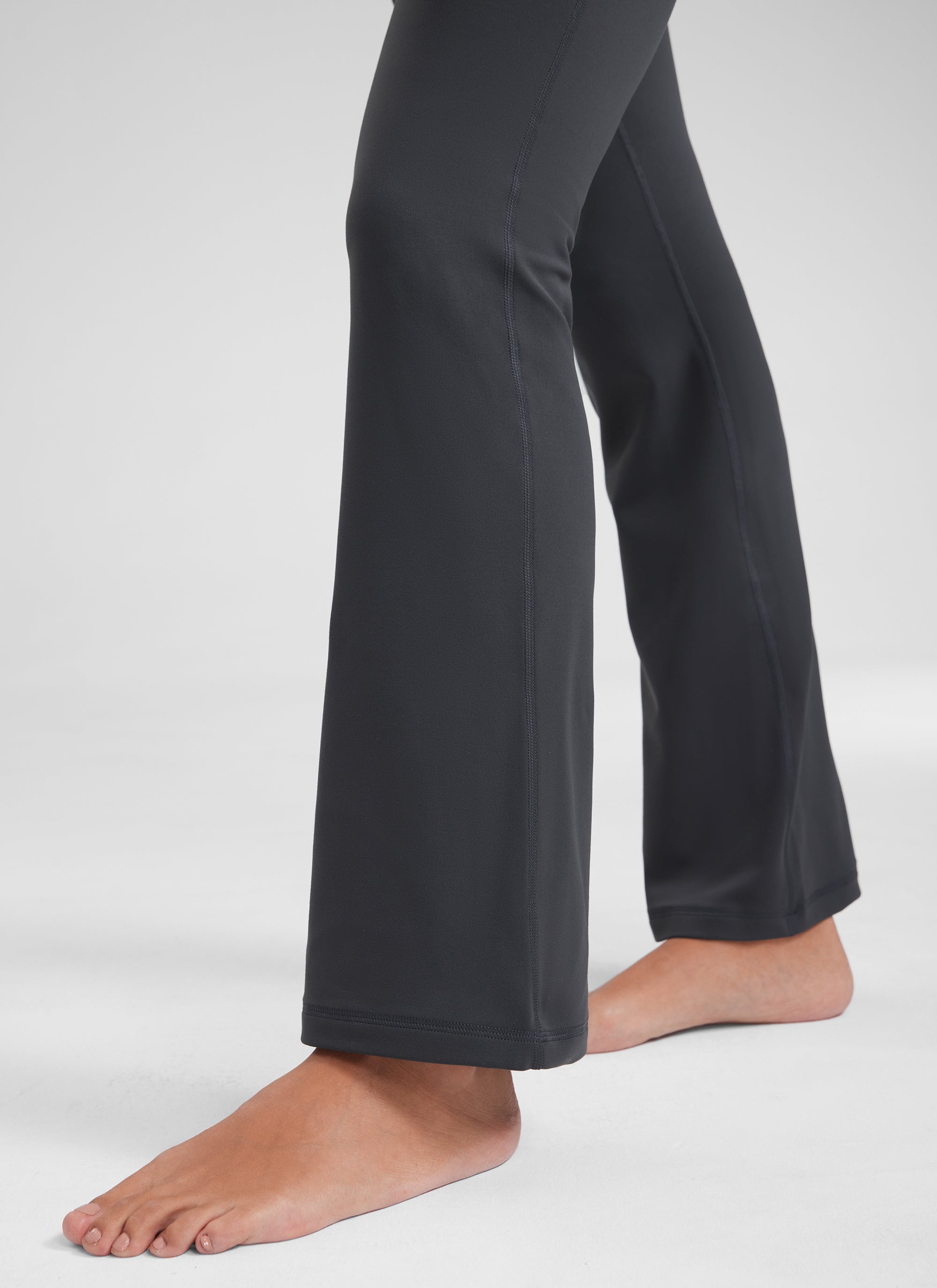 CRZ YOGA Leggings Donna a Vita Alta da Yoga Butterluxe a Zampa con Tasche 74 cm