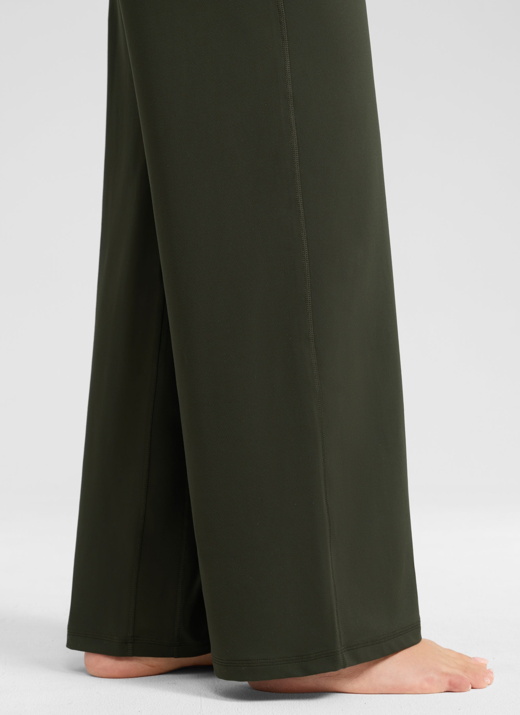 CRZ YOGA Dames Butterlift Broek met wijde pijpen en hoge taille met zakken Olijfgroen