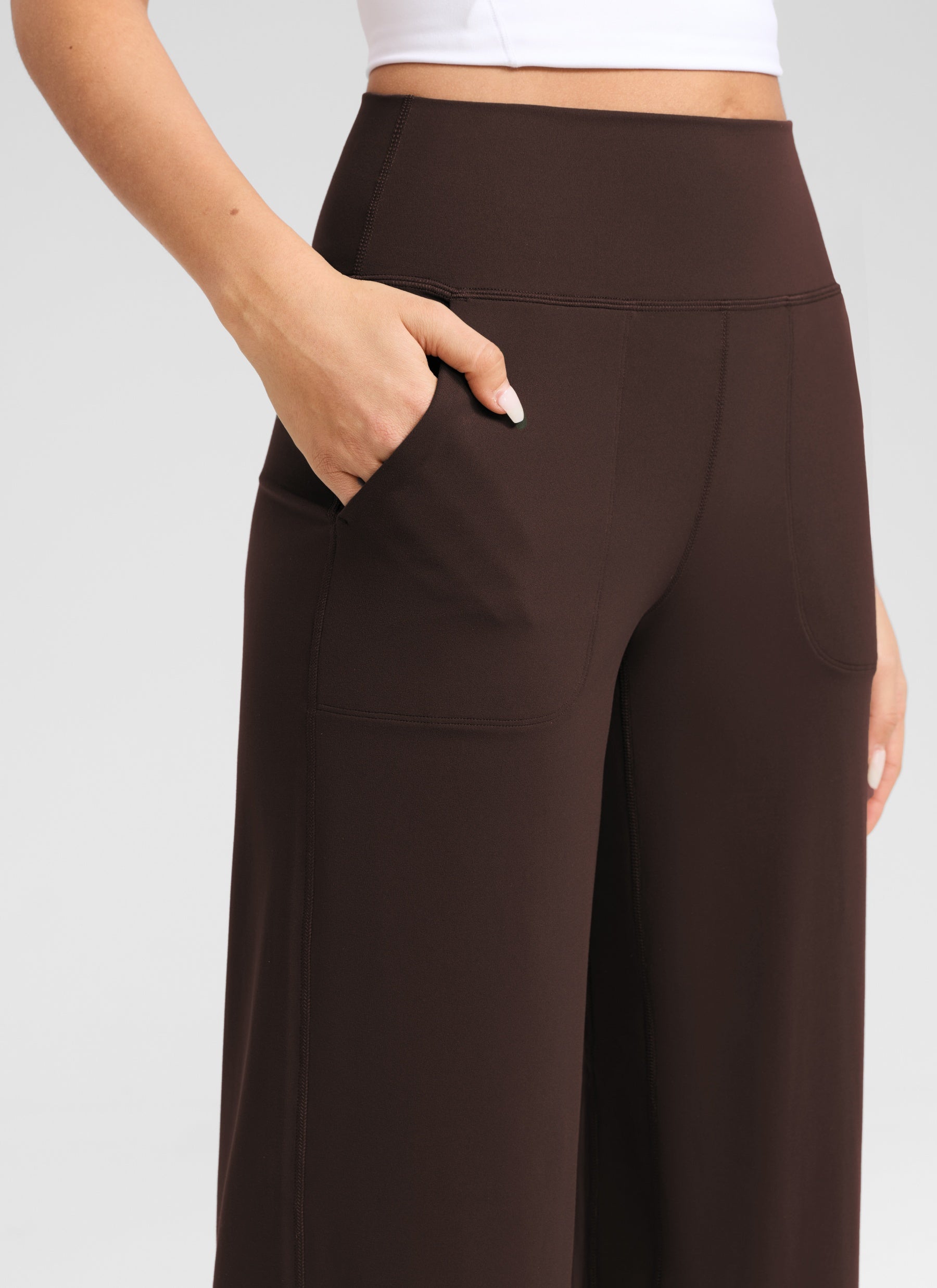 CRZ YOGA Dames Butterlift high-waist broek met wijde pijpen en zakken Hot Fudge Bruin
