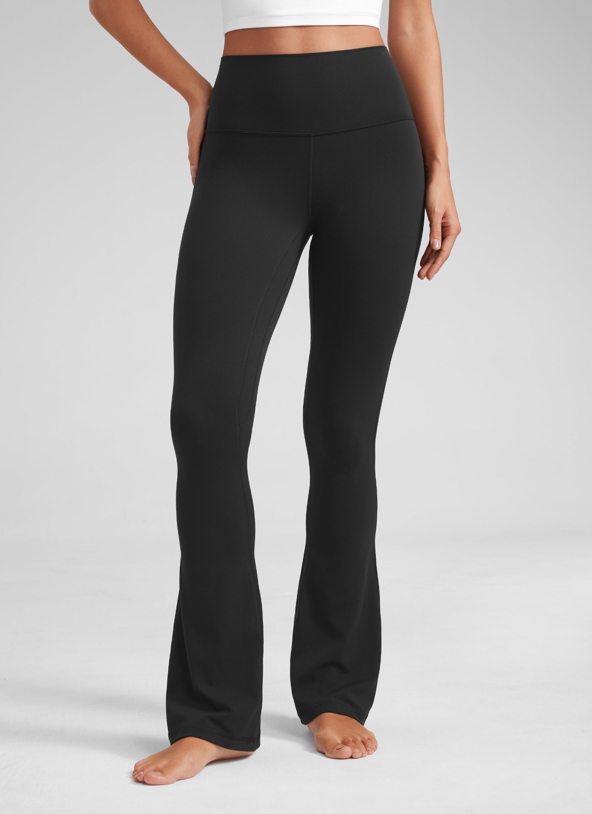 CRZ YOGA Damen Butterluxe  Mini-Leggings mit ausgestelltem Bein, hoher Taille und Taschen, Größe 32