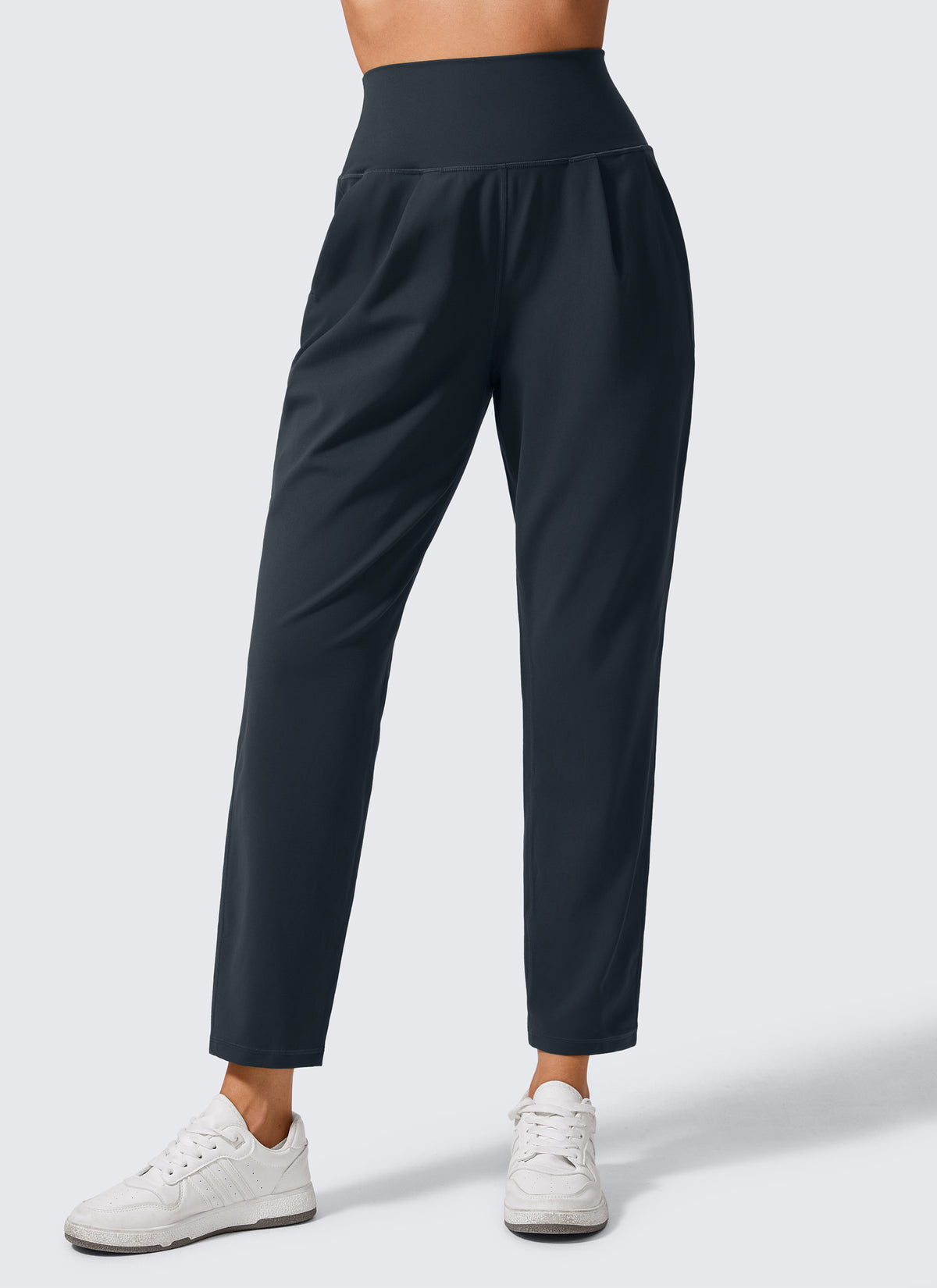 CRZ YOGA Butterlift Pantaloni casual da donna a vita alta con pieghe, 27'' True Navy @model_info:Vlada