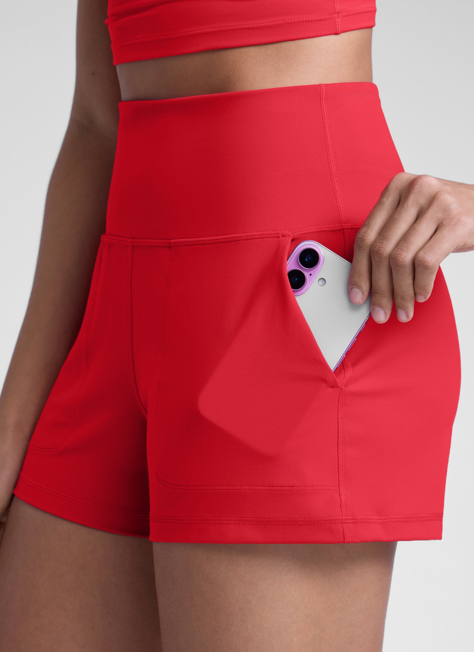CRZ YOGA Dames Butterlift Shorts met Hoge Taille met Zakken, zonder Binnenbroekje Aurora Rood
