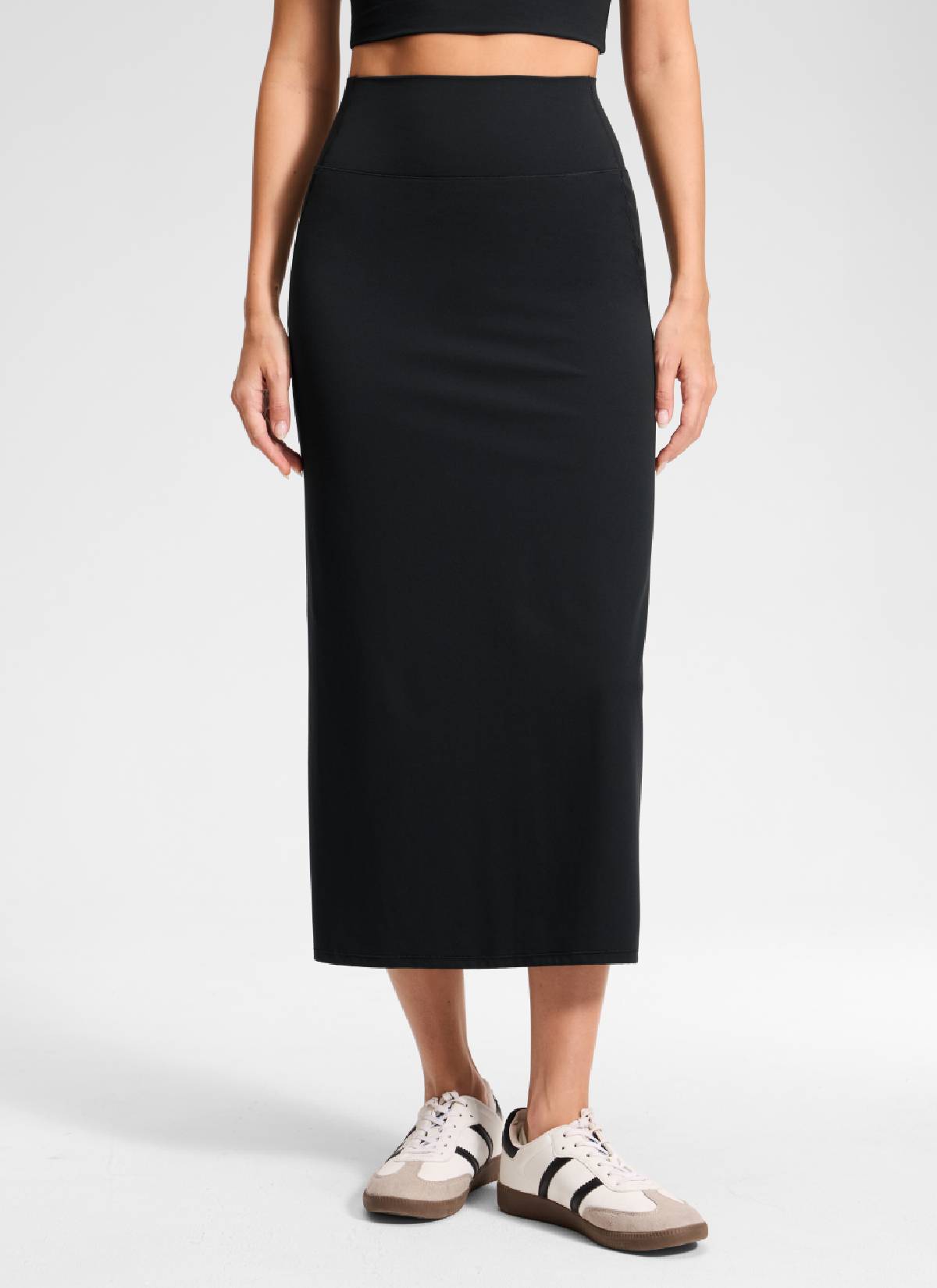 CRZ YOGA Dame Butterlift High Rise Slim Fit Maxi-blyantskjørt Svart @model_info:Anna