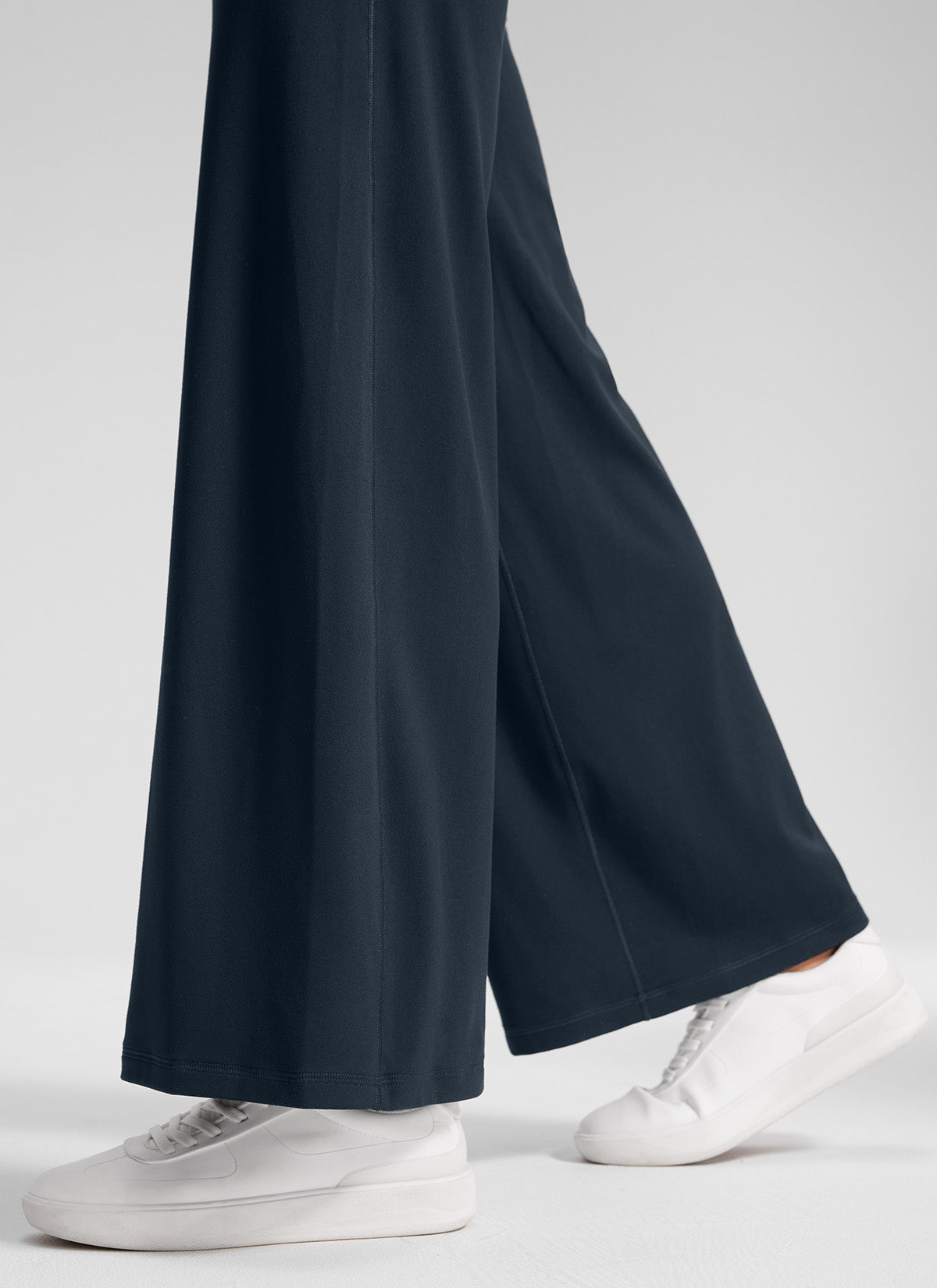 CRZ YOGA Women's Softretch Workout No Front Seam Wide Leg Pant 28
