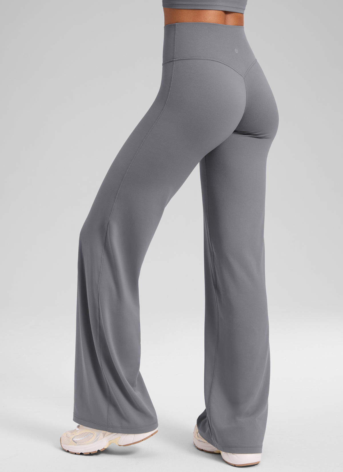 CRZ YOGA Softretch träningsbyxor med vida ben och utan söm fram för dam 76 cm