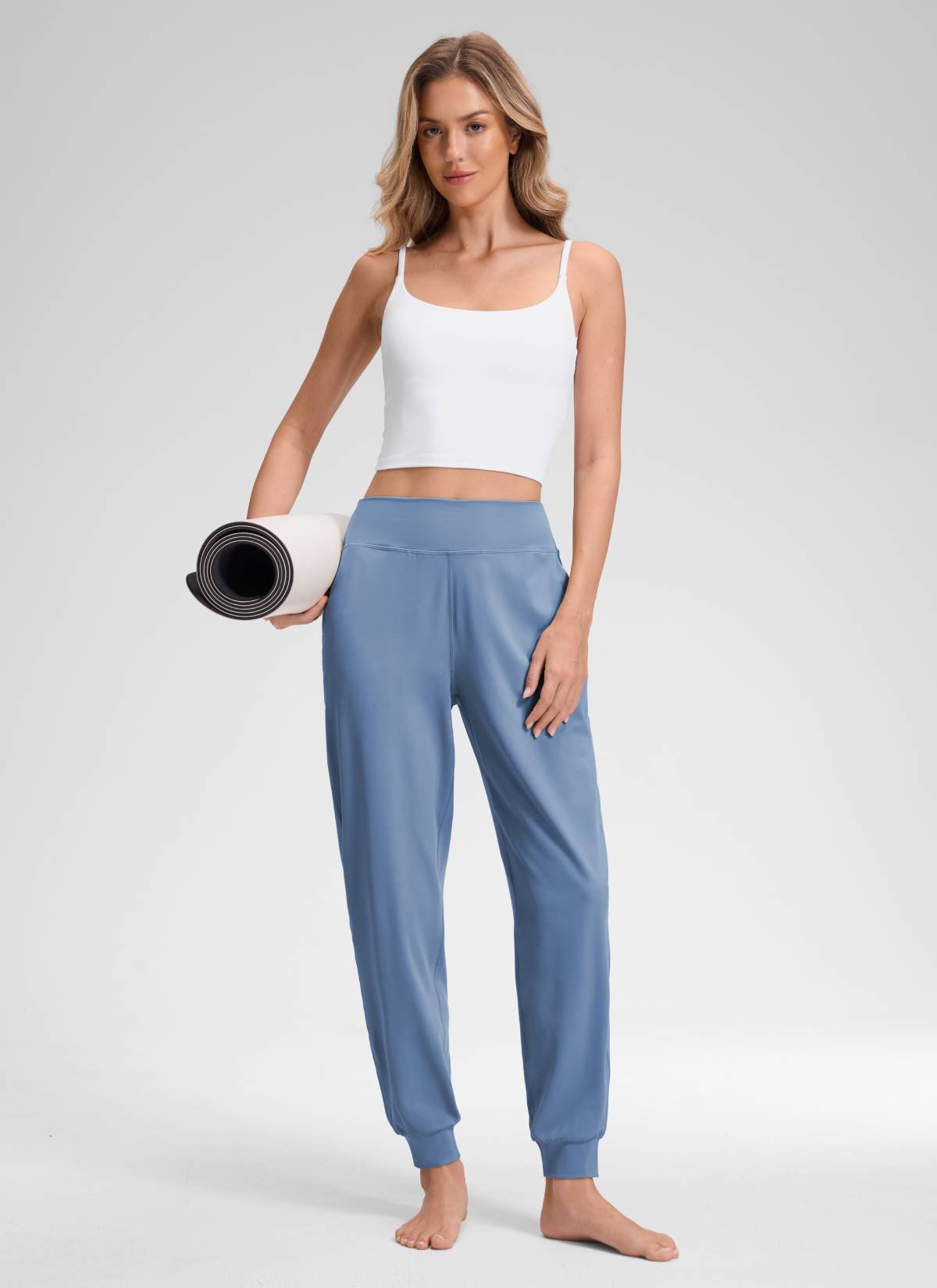 CRZ YOGA Naisten Butterluxe Yoga korkeavyötäröiset ja taskulliset jogger-housut, pituus 71 cm