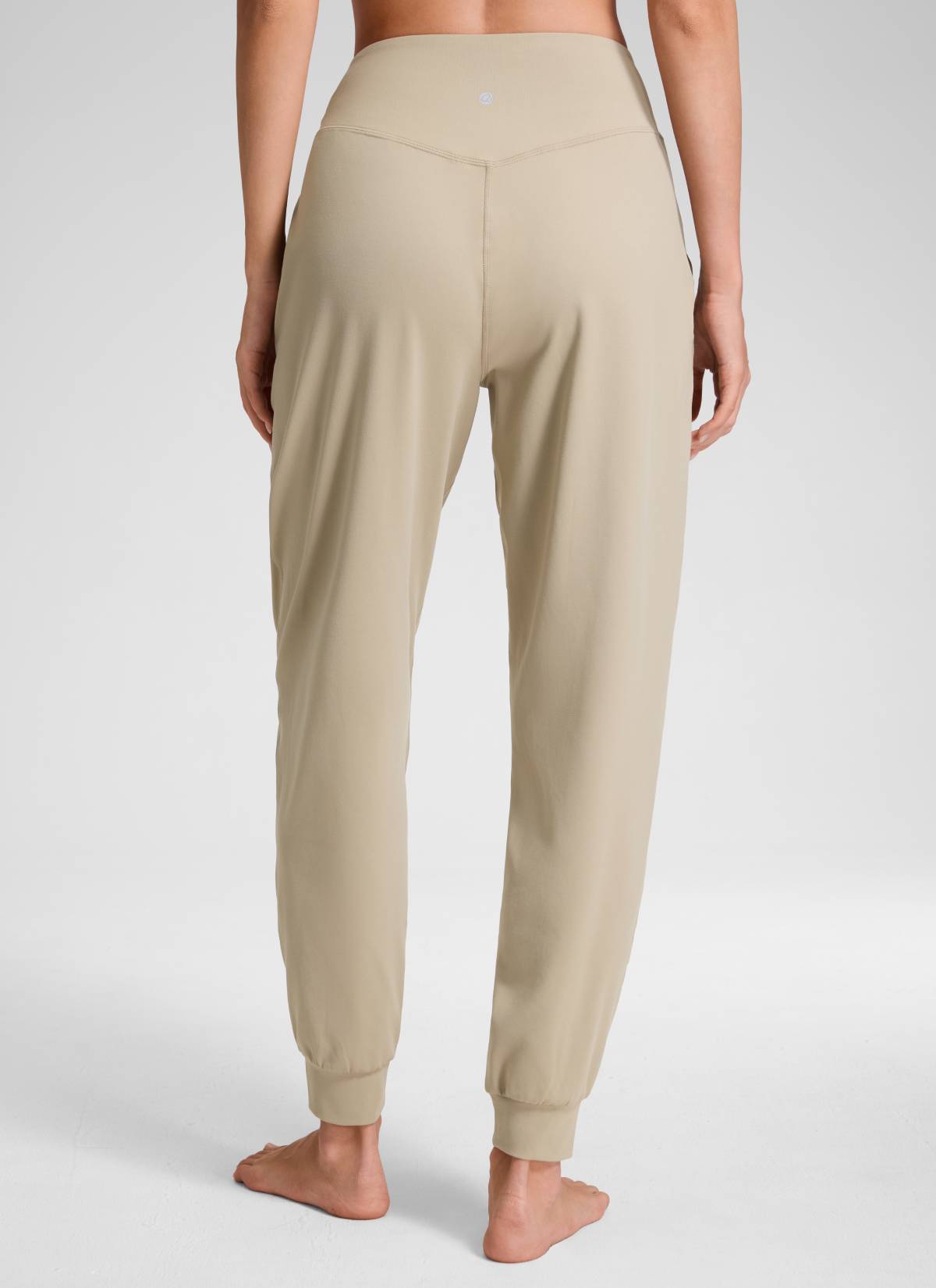 CRZ YOGA Naisten Butterluxe Yoga korkeavyötäröiset ja taskulliset jogger-housut, pituus 71 cm
