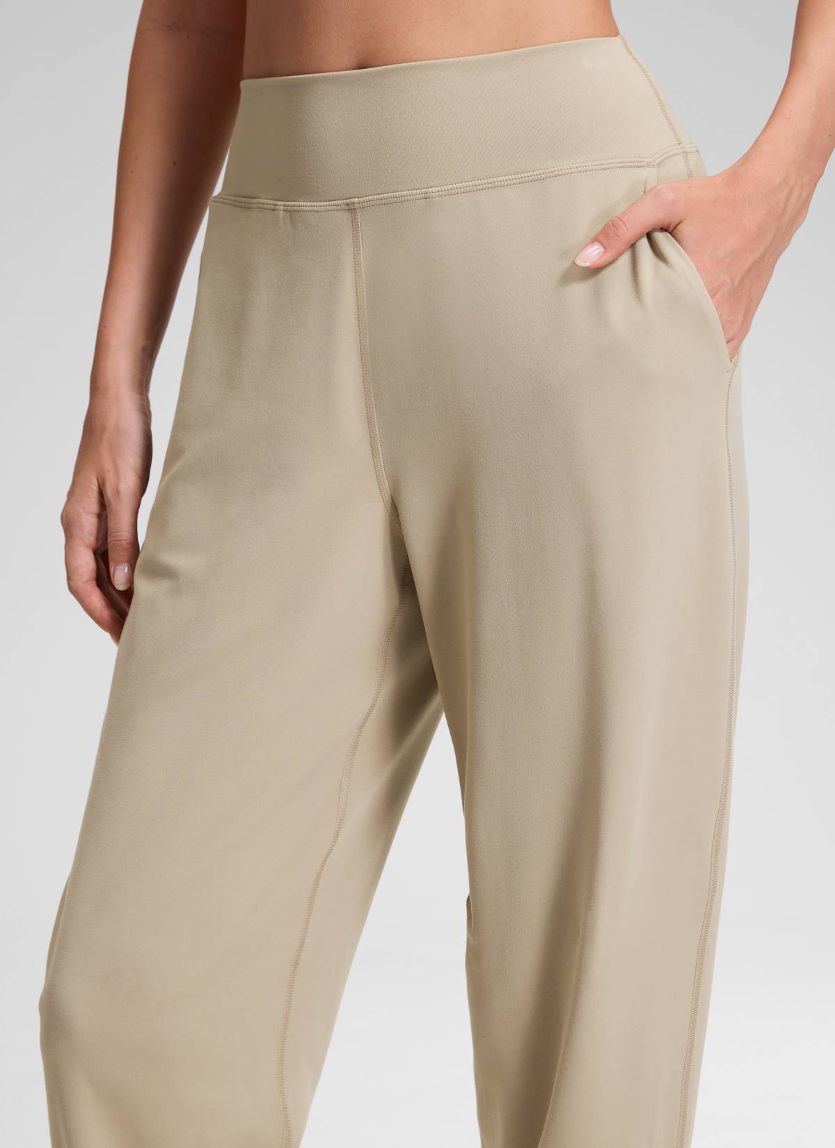 CRZ YOGA Naisten Butterluxe Yoga korkeavyötäröiset ja taskulliset jogger-housut, pituus 71 cm