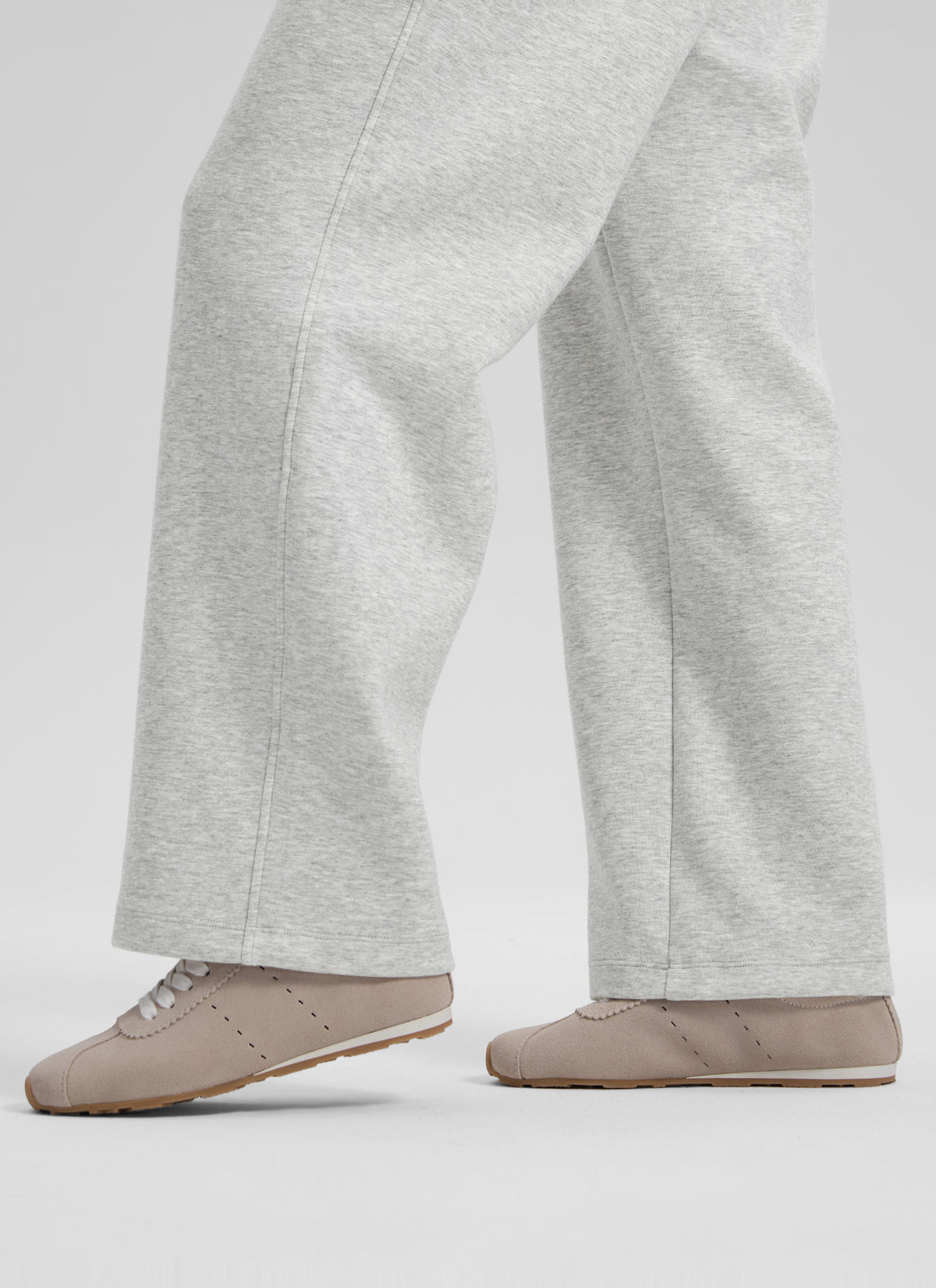 CRZ YOGA Women's Casual Soft Spacer Straight Leg Sweatpant 29