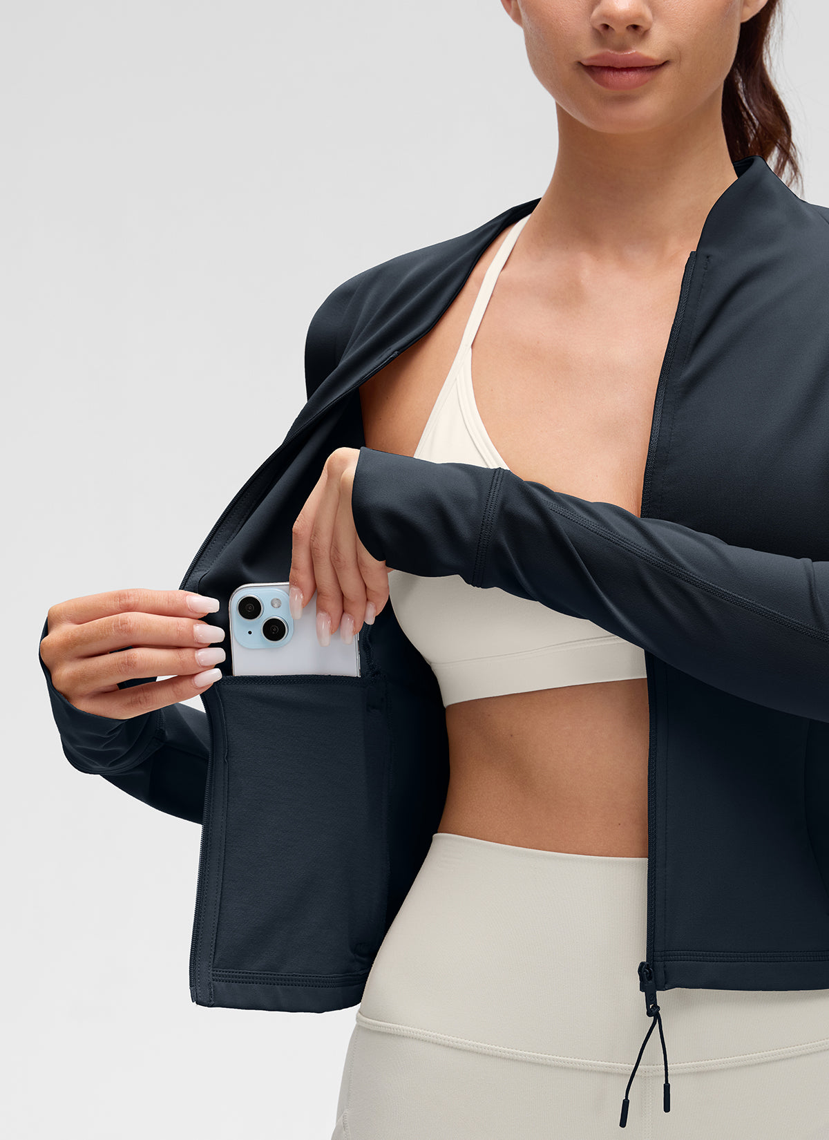 Chaqueta Butterluxe casual con cuello en V, largo hasta la cintura y bolsillos para mujer CRZ YOGA, Azul Marino