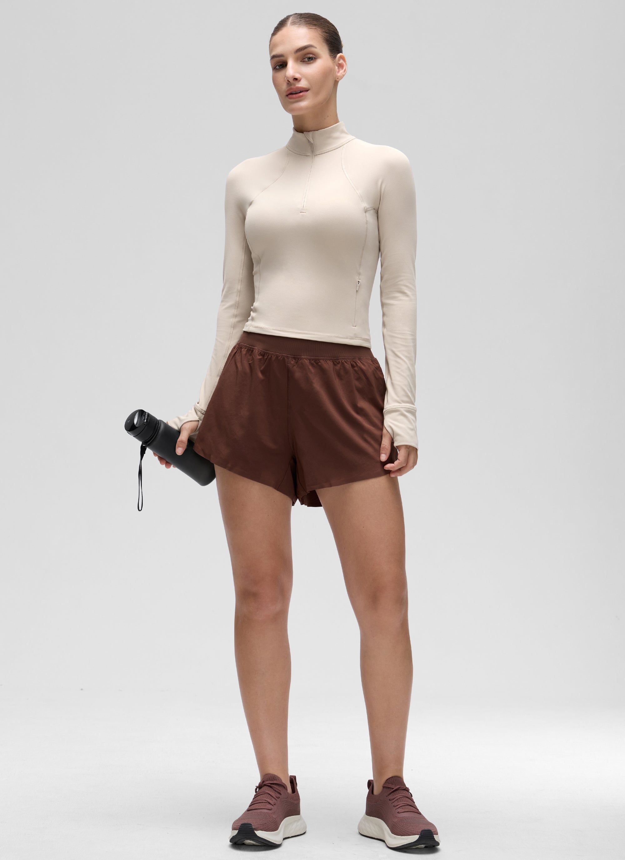Haut de yoga coupe slim CRZ YOGA Butterluxe à demi-zip et manches longues Beige Mojave
