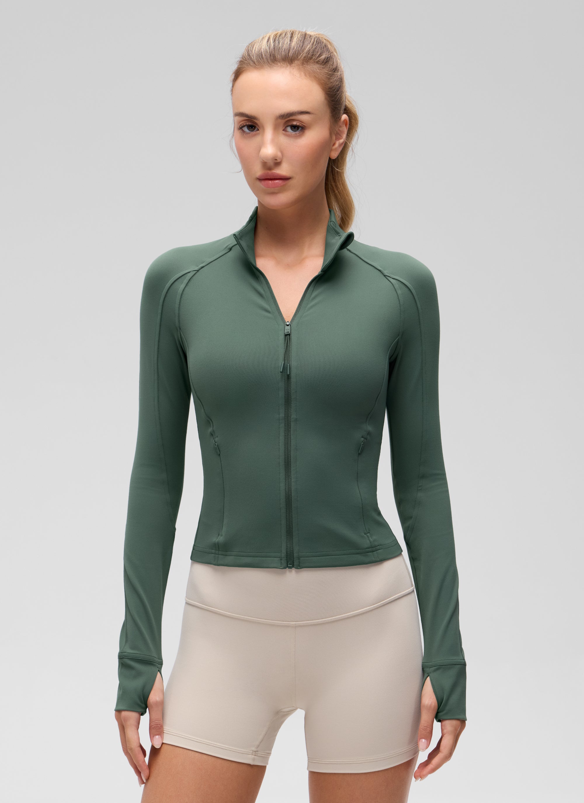 Chaqueta corta con cremallera completa Butterluxe para mujer CRZ YOGA, Verde Bosque Oscuro