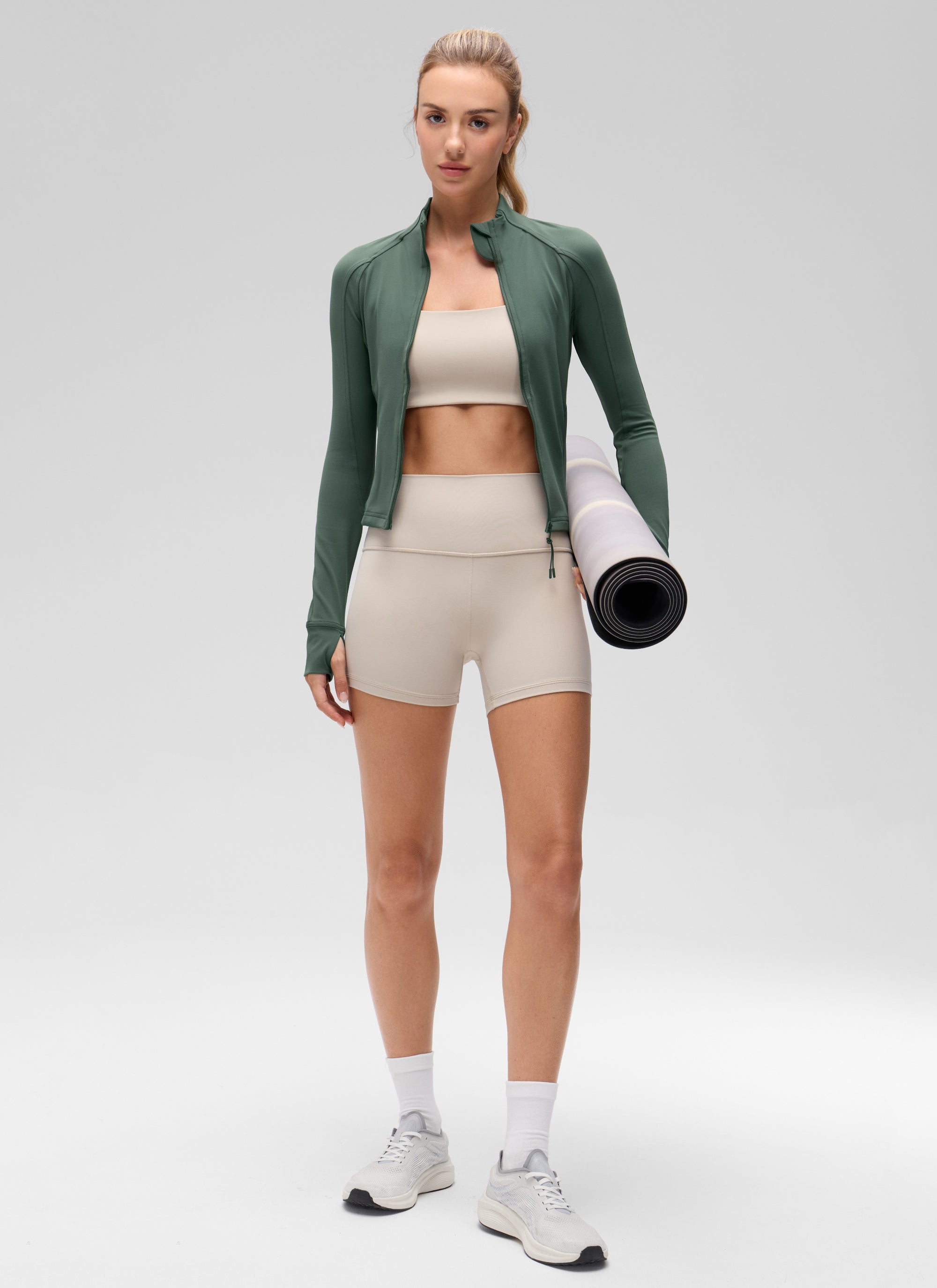 Chaqueta corta con cremallera completa Butterluxe para mujer CRZ YOGA, Verde Bosque Oscuro