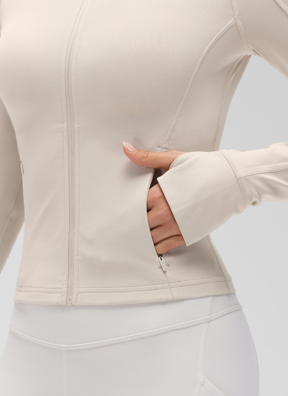 CRZ YOGA Women's Butterluxe Cropped Pocket Outerwear Full Zip Jackets Mojave Tan