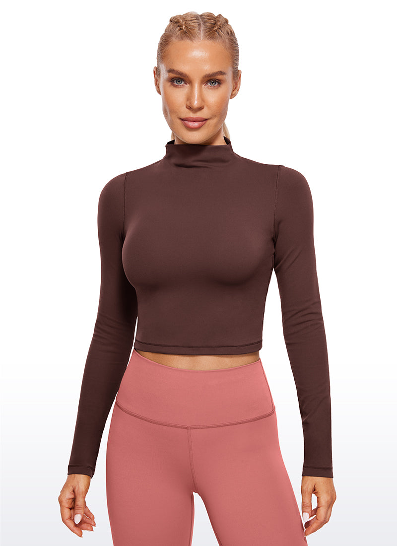 CRZ YOGA Haut de yoga court et ajusté à manches longues et col cheminée Butterluxe pour femme Taupe