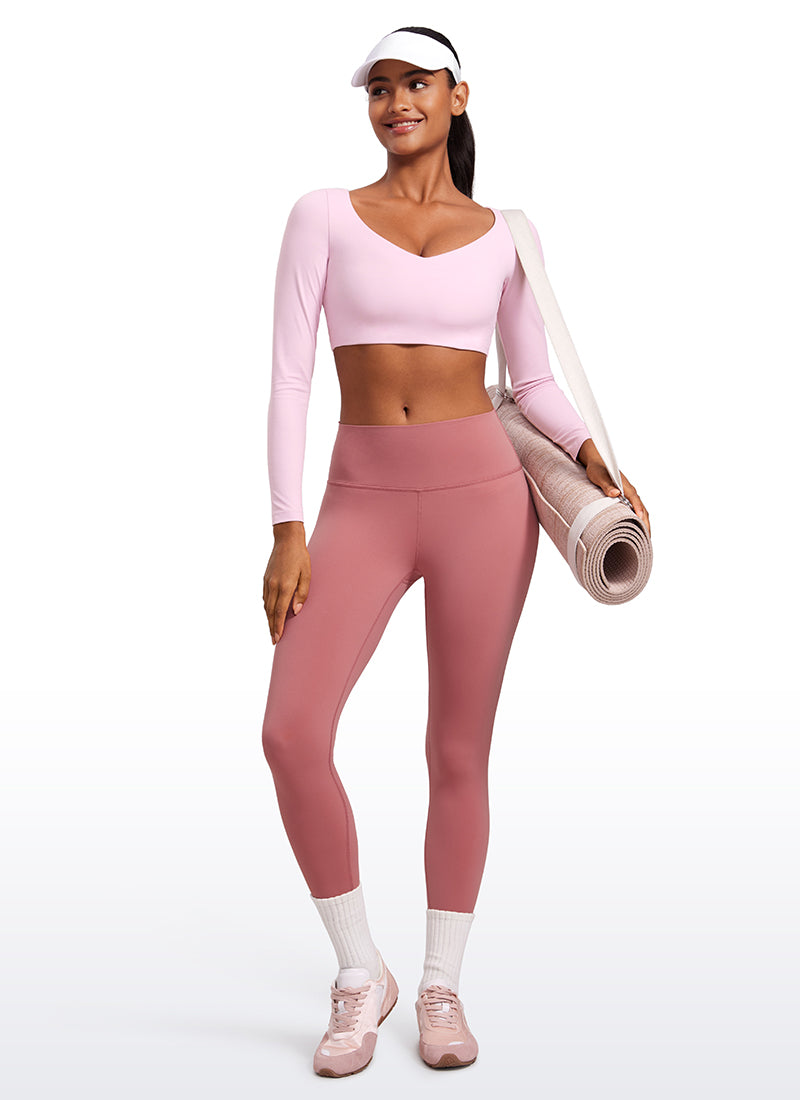 Haut court à manches longues, encolure en V et double doublure Butterluxe pour femme CRZ YOGA Rose Pivoine